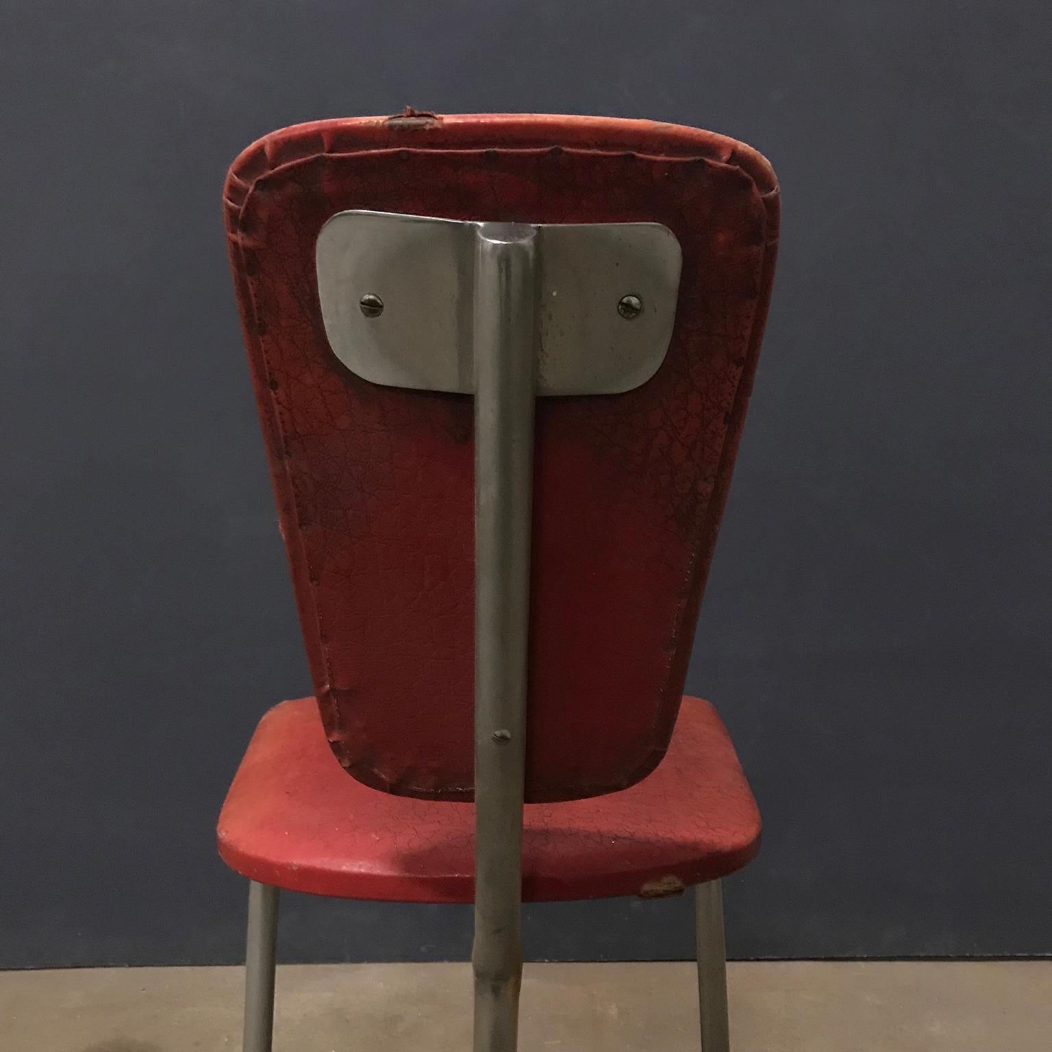 Rare 1960s Tripod Side Chair in Original Red Leatherette For Sale 2