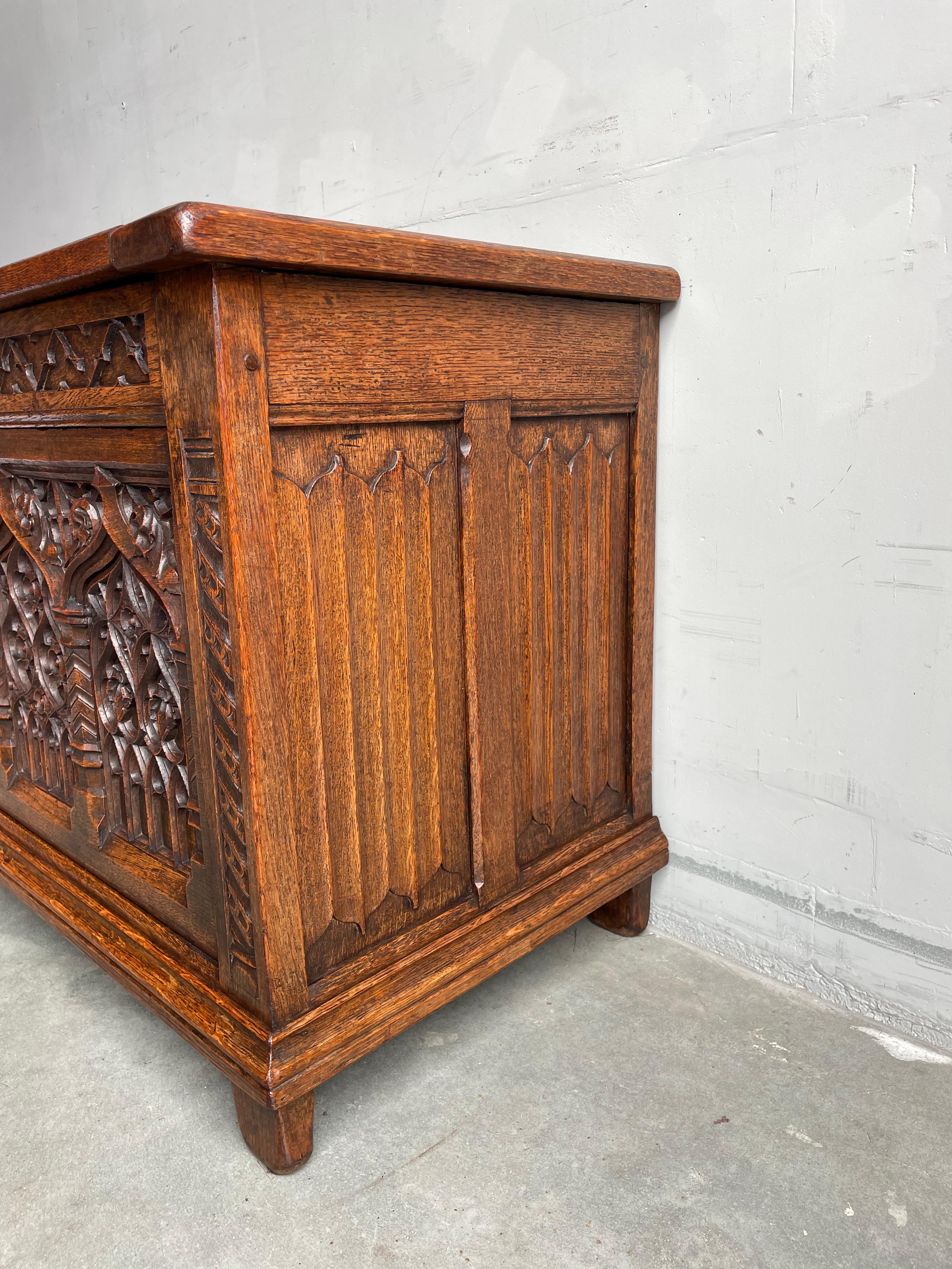 19th Century Rare Size Antique Gothic Revival Hand Carved Oak Chest / Trunk with Warm Patina