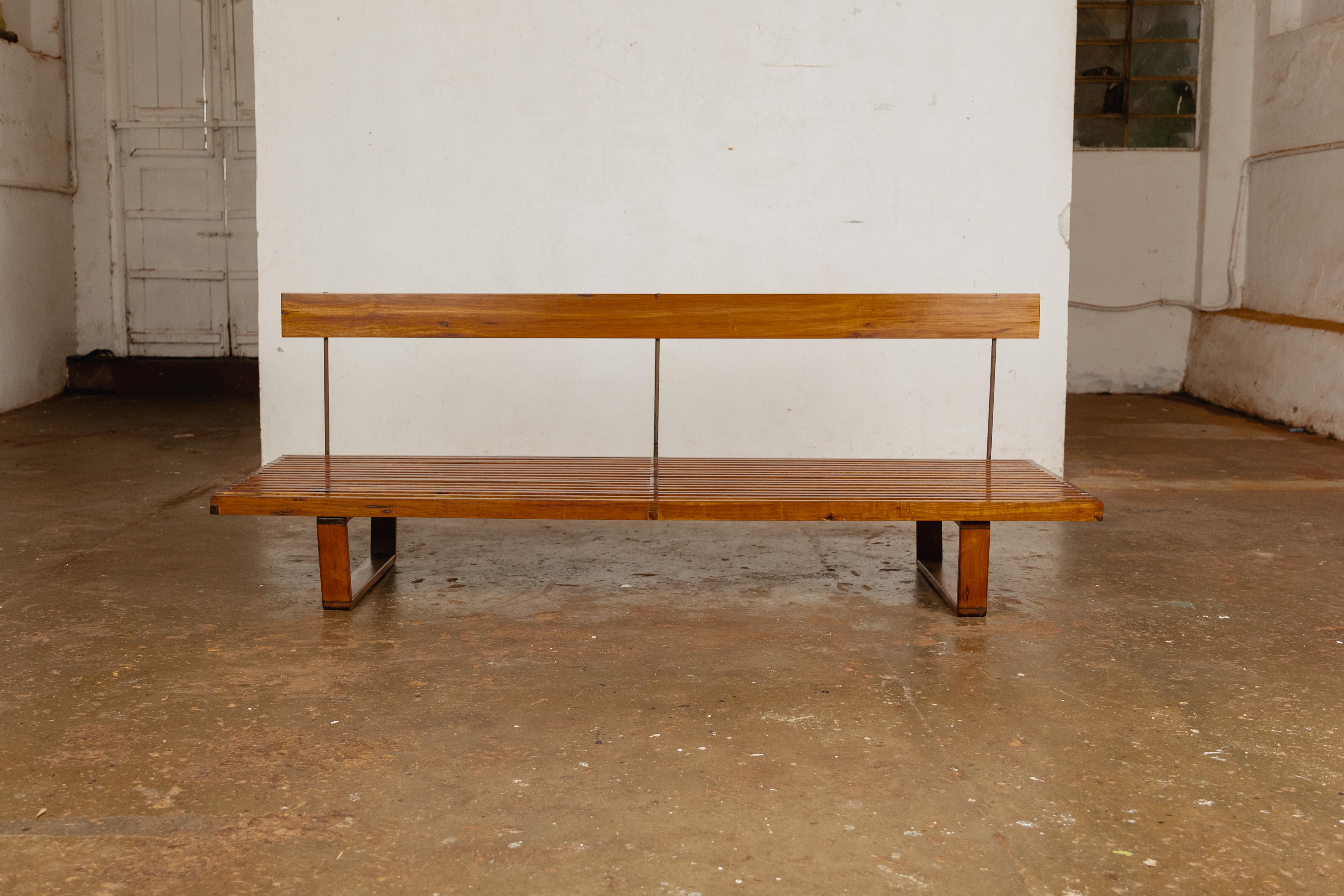 Extremely rare bench created by Martin Eisler c. 1950 for Moveis Artesanal.