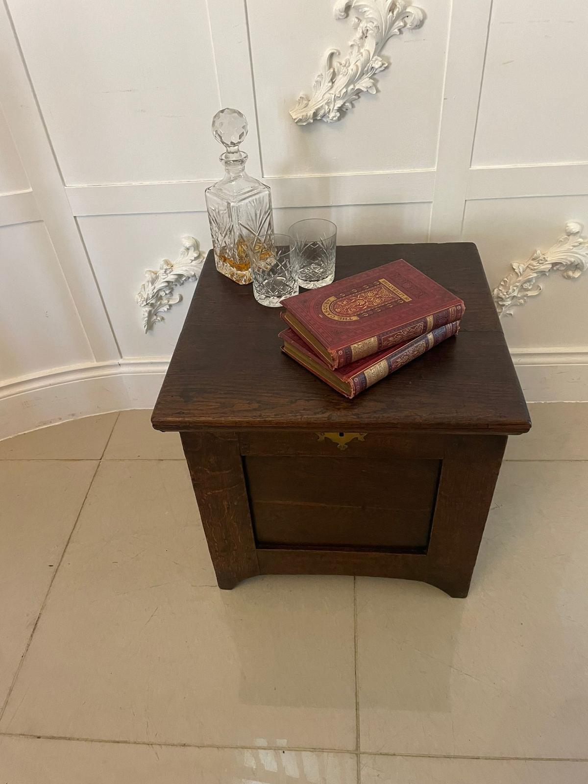 English Rare Small 17th Century Antique William and Mary Quality Oak Coffer