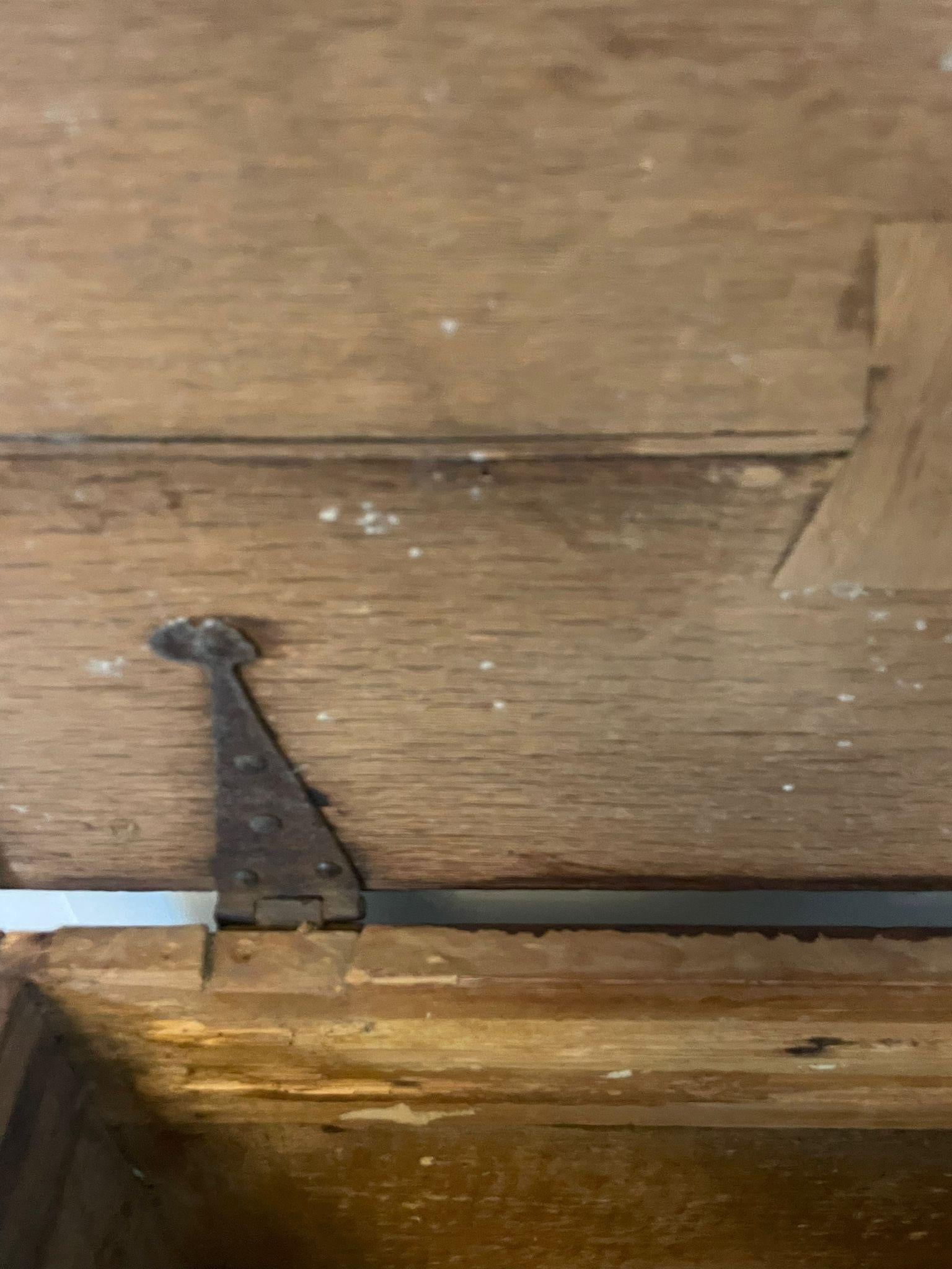 Rare Small 17th Century Antique William and Mary Quality Oak Coffer 1