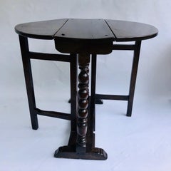 Rare Small Antique 17th Century Oak Gate Leg Table