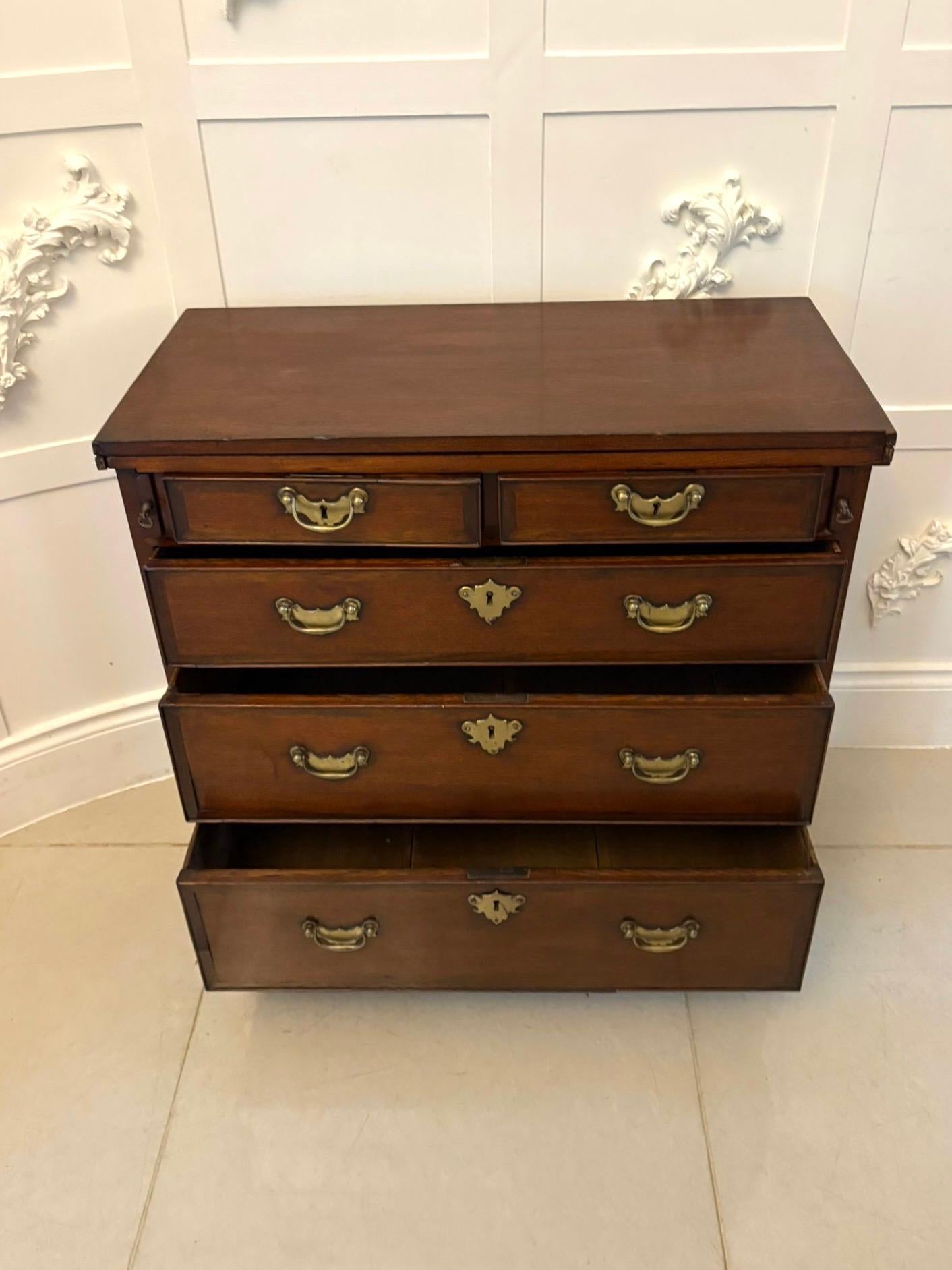 Rare Small Antique George III Quality Mahogany Bachelors Chest of 5 Drawers For Sale 6