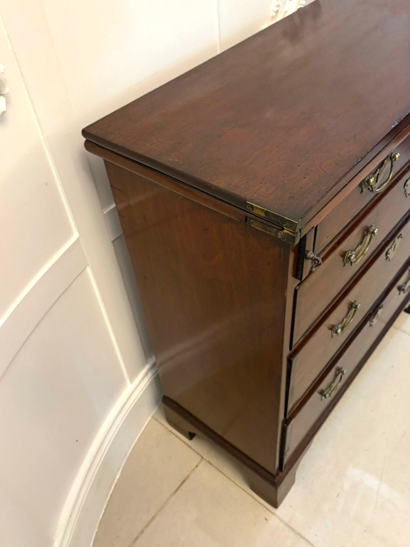 Rare Small Antique George III Quality Mahogany Bachelors Chest of 5 Drawers For Sale 3