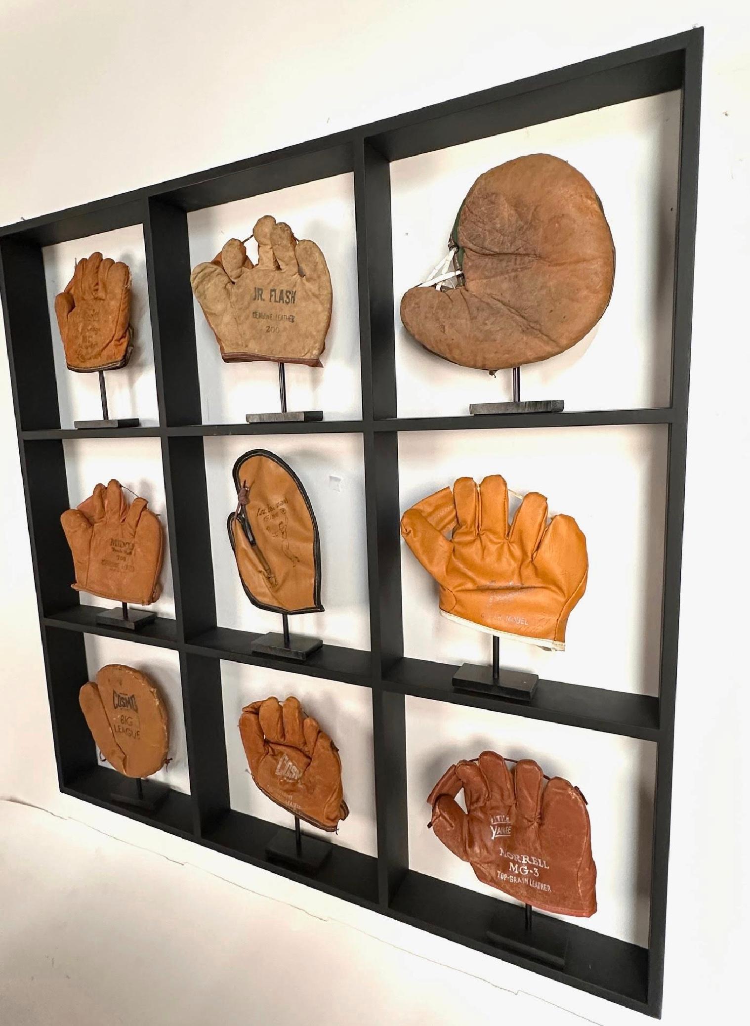 Seltener antiker kleiner Kinder- Baseballhandschuh, maßgefertigt montiert. (amerikanisch) im Angebot