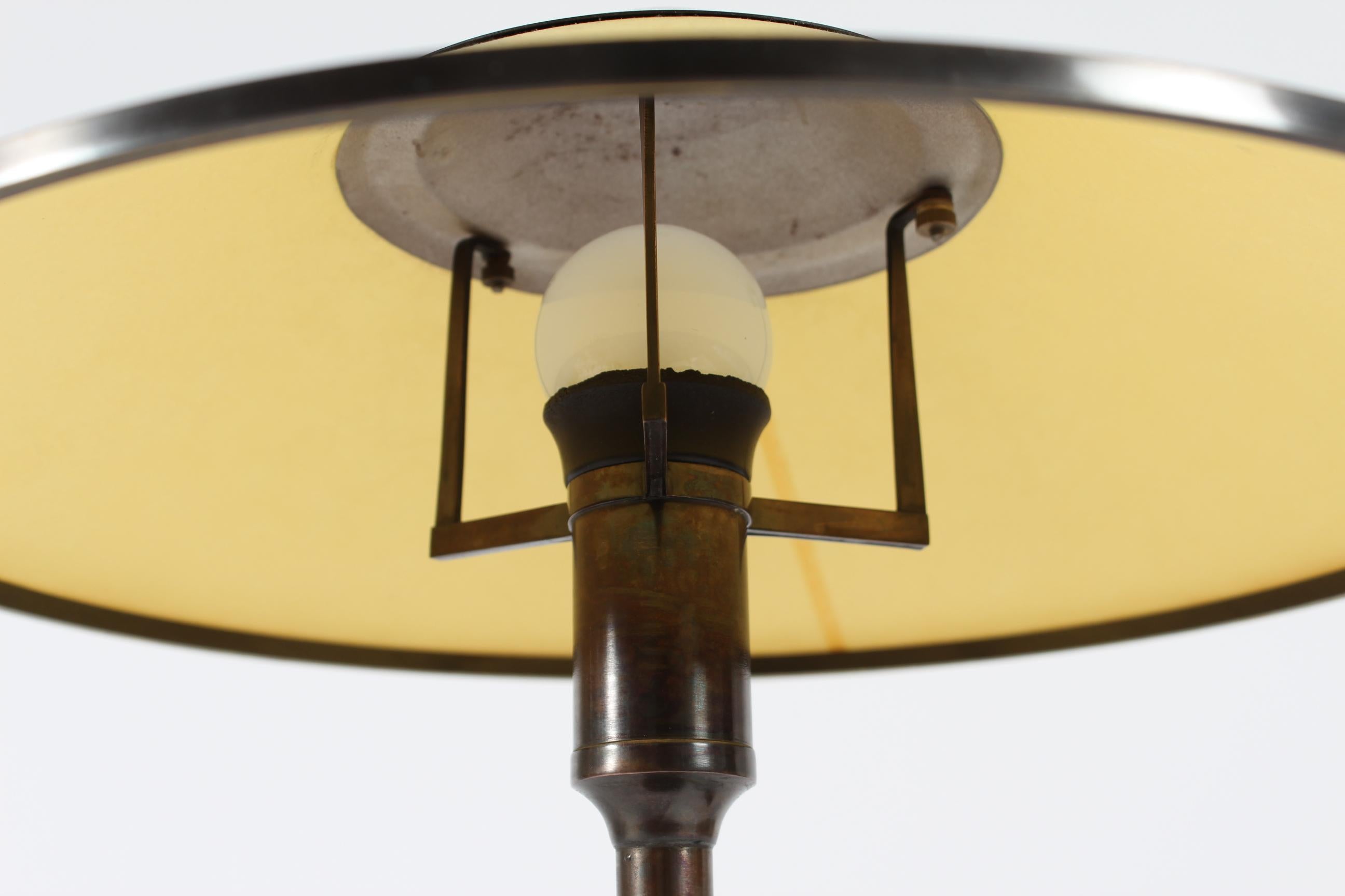 Metal Rare Small Danish Art Deco Kongelys Table Lamp by Niels Thykier Fog & Mørup 1930 For Sale