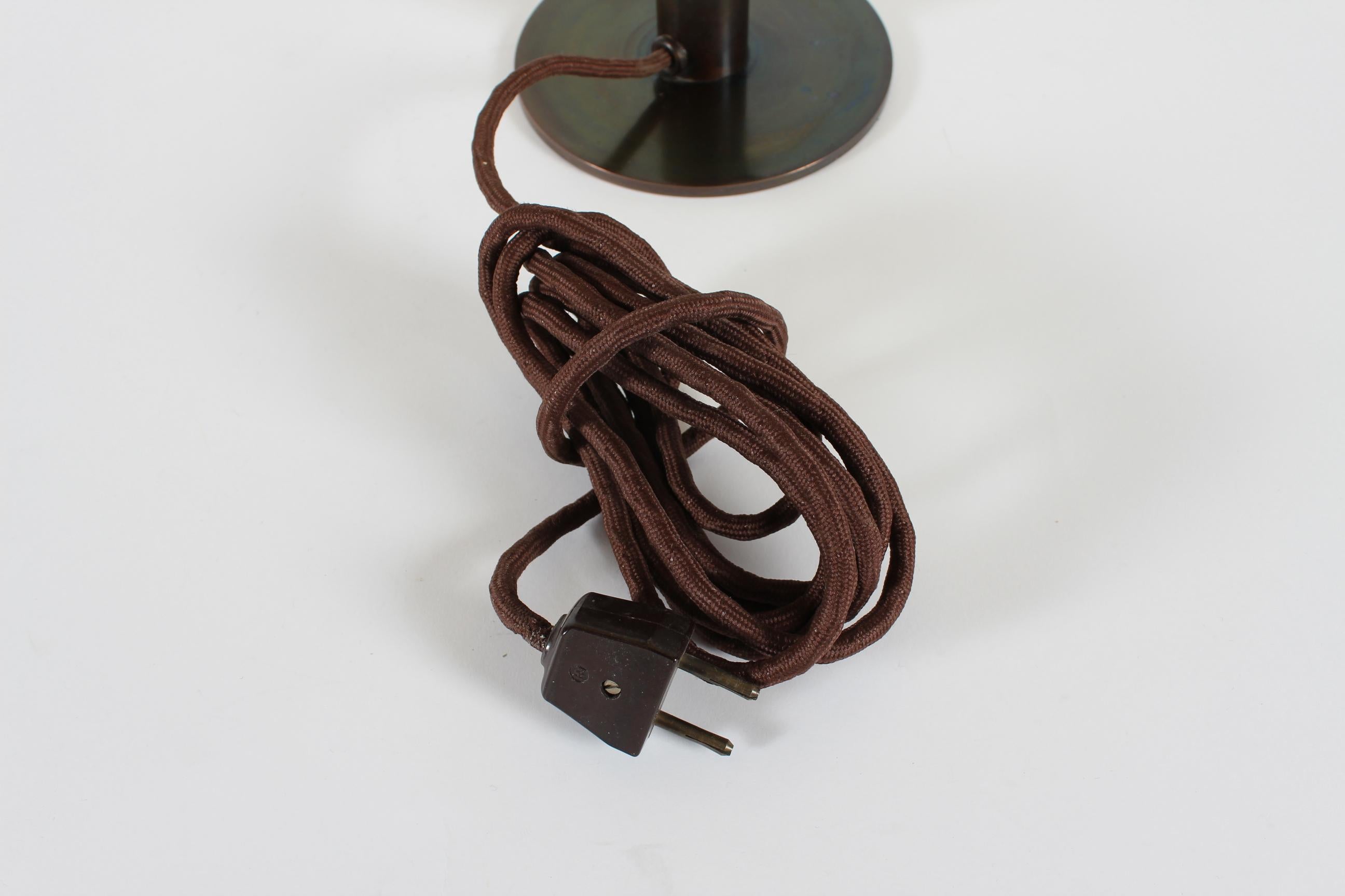 Rare Small Danish Art Deco Kongelys Table Lamp by Niels Thykier Fog & Mørup 1930 For Sale 3
