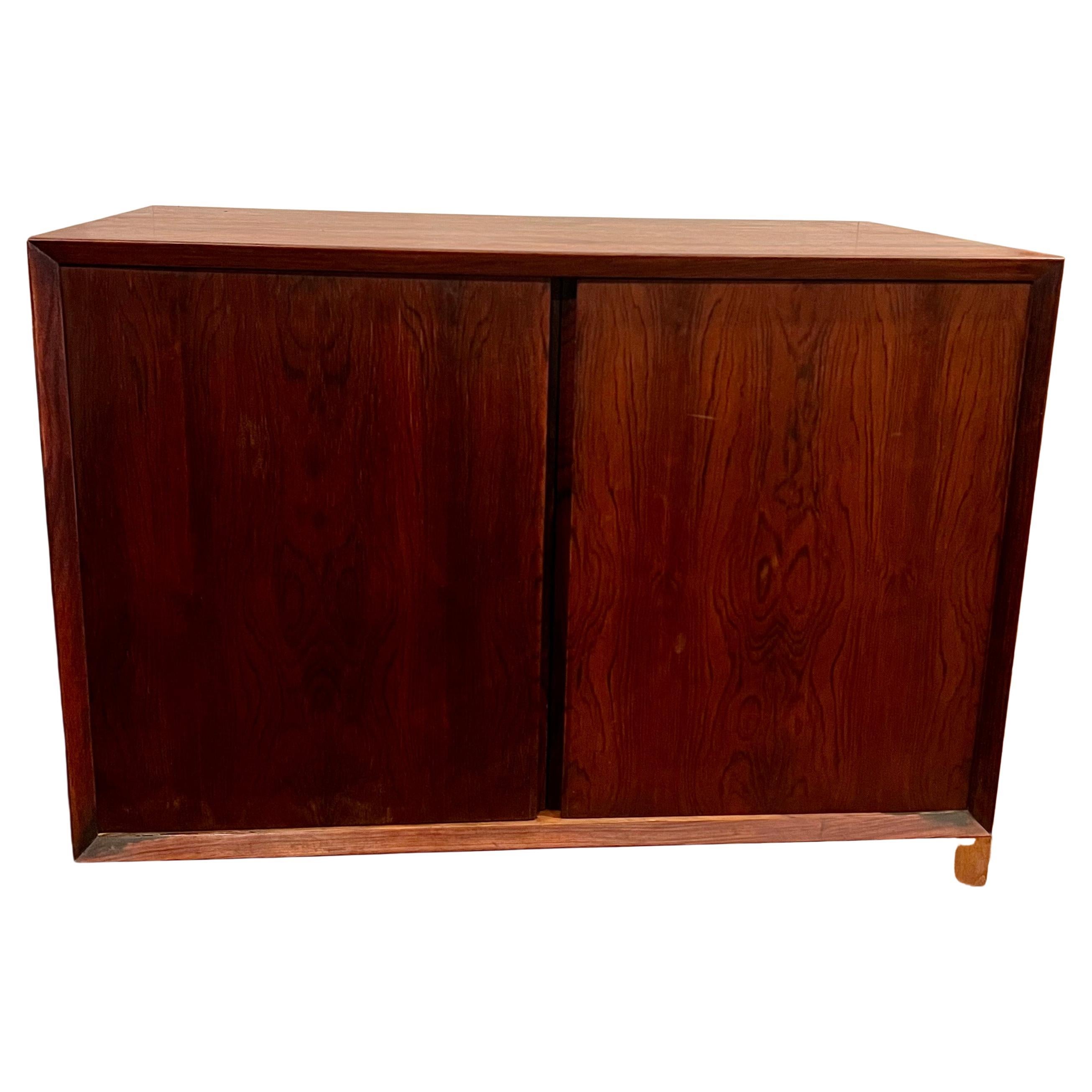Rare Small Floating Rosewood Cado Double Door Cabinet by Poul Cadovious In Excellent Condition In San Diego, CA