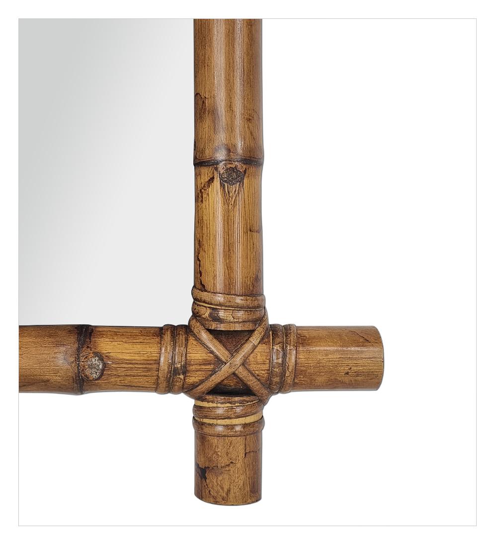 Raro piccolo specchio da parete in bambù antico francese, circa 1920 in vendita 1