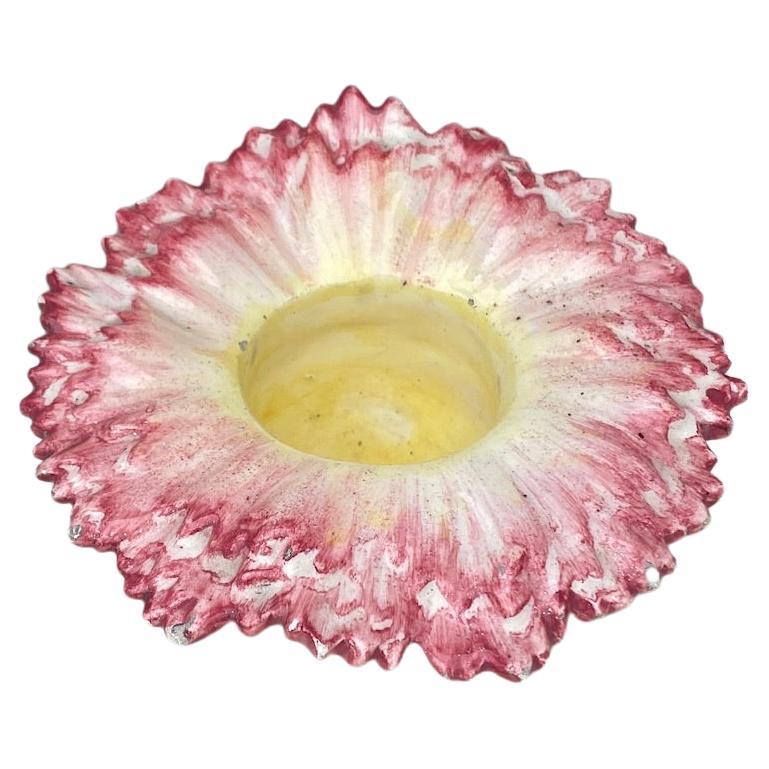 Petit cache-pot marguerite en majolique rare de Delphin Massier, vers 1890