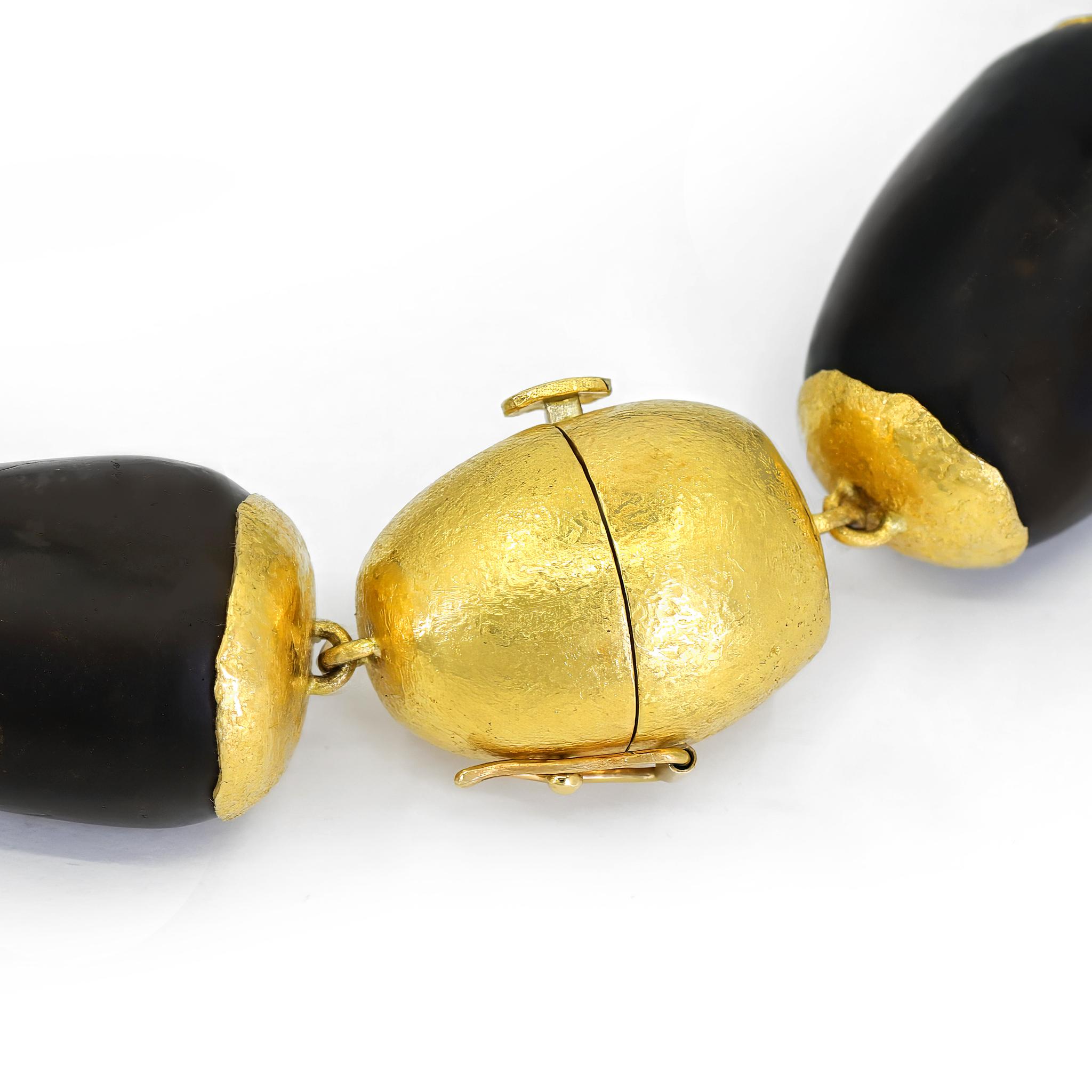 Rare Smoky Quartz 22k Gold One-of-a-Kind Necklace, Devta Doolan 2014 Pour femmes en vente
