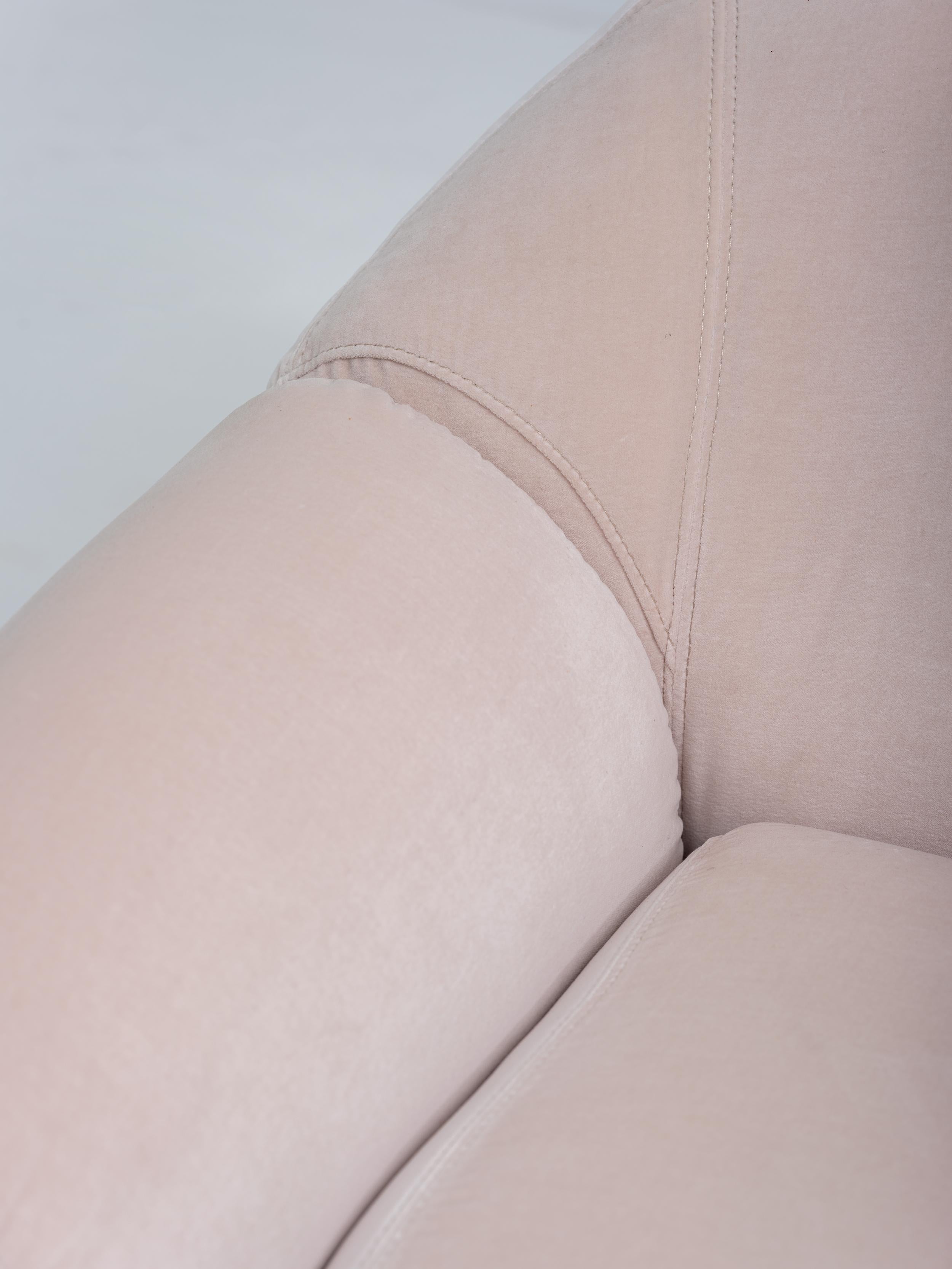 Rare Sofa by Móveis Cimo 1960s Brazil Off-White Velvet For Sale 2