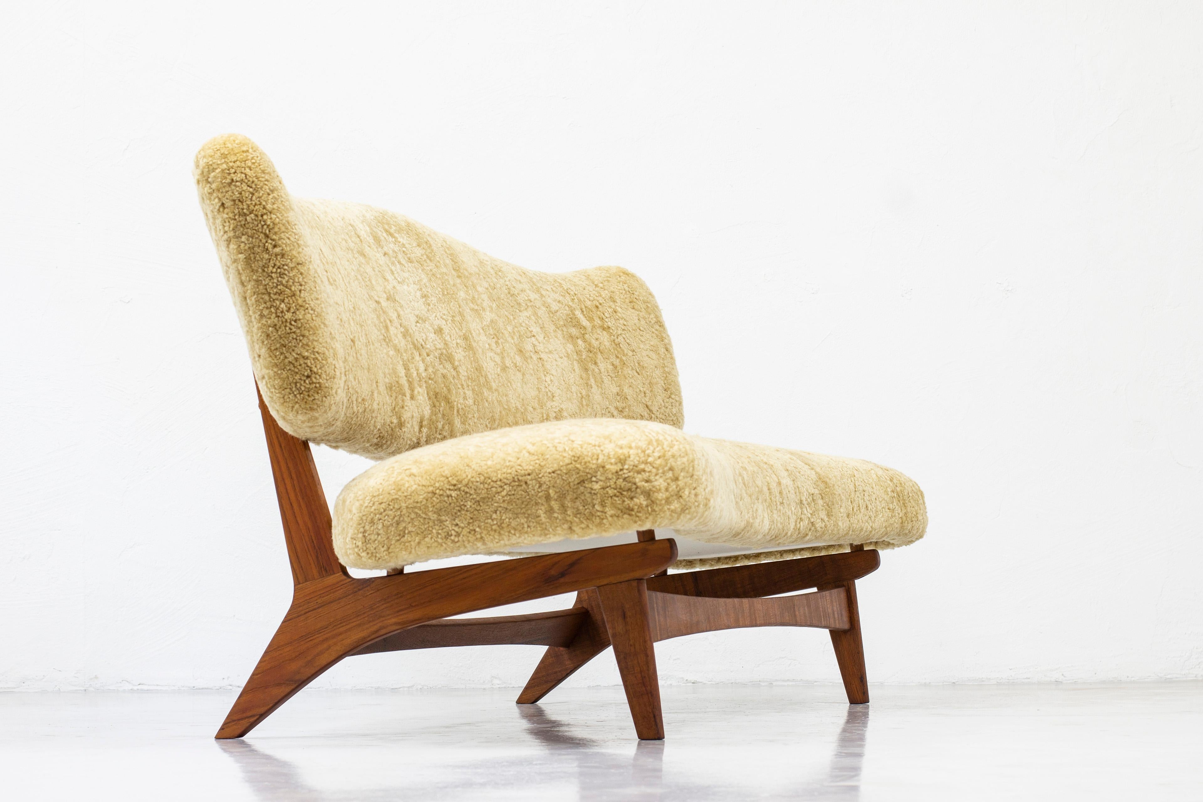 Scandinavian Modern Rare Sofa in Sheep Skin by Sigurd Resell for Rastad & Relling, Norway, 1950s