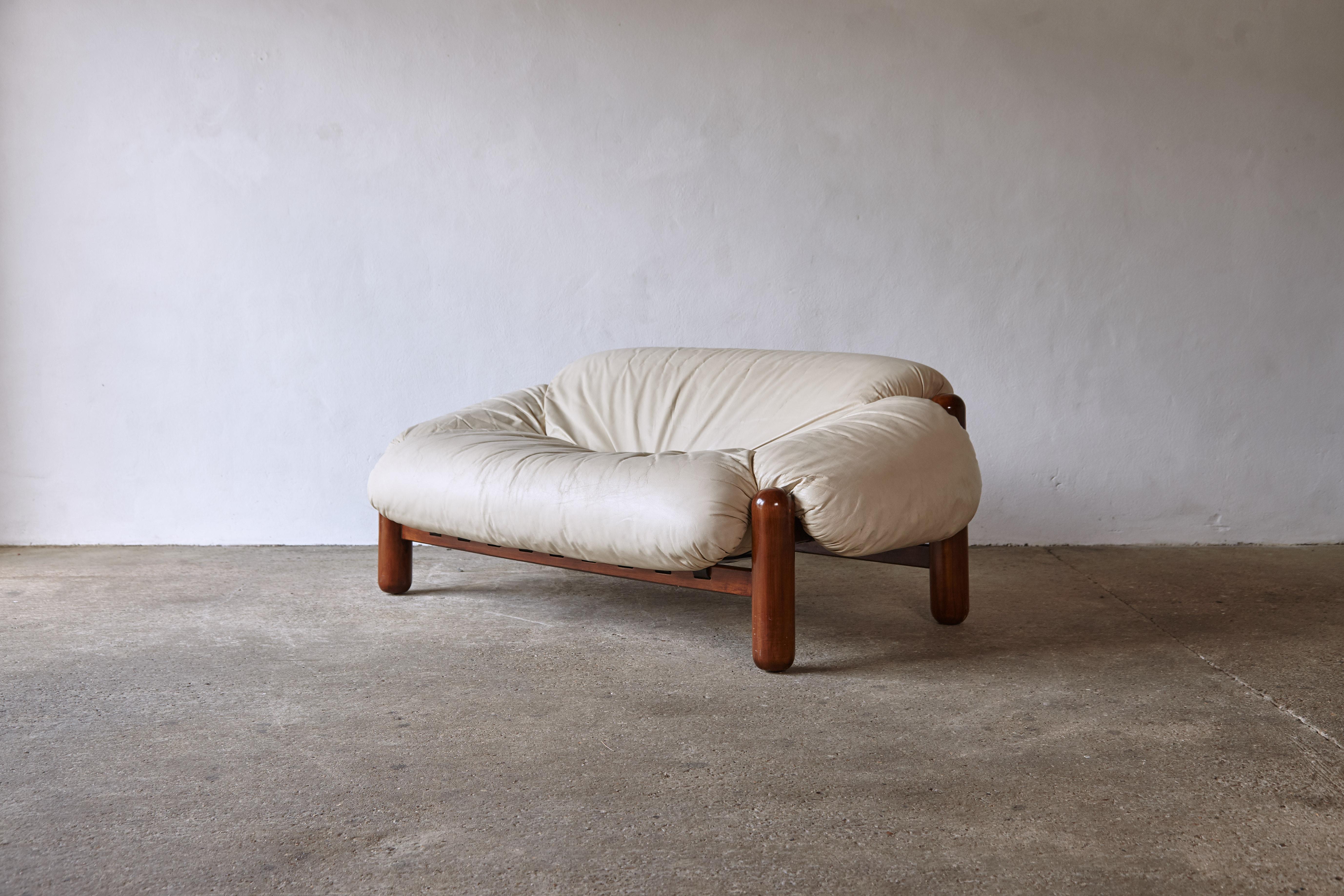 Mid-Century Modern Rare Sofa, Italy, 1970s