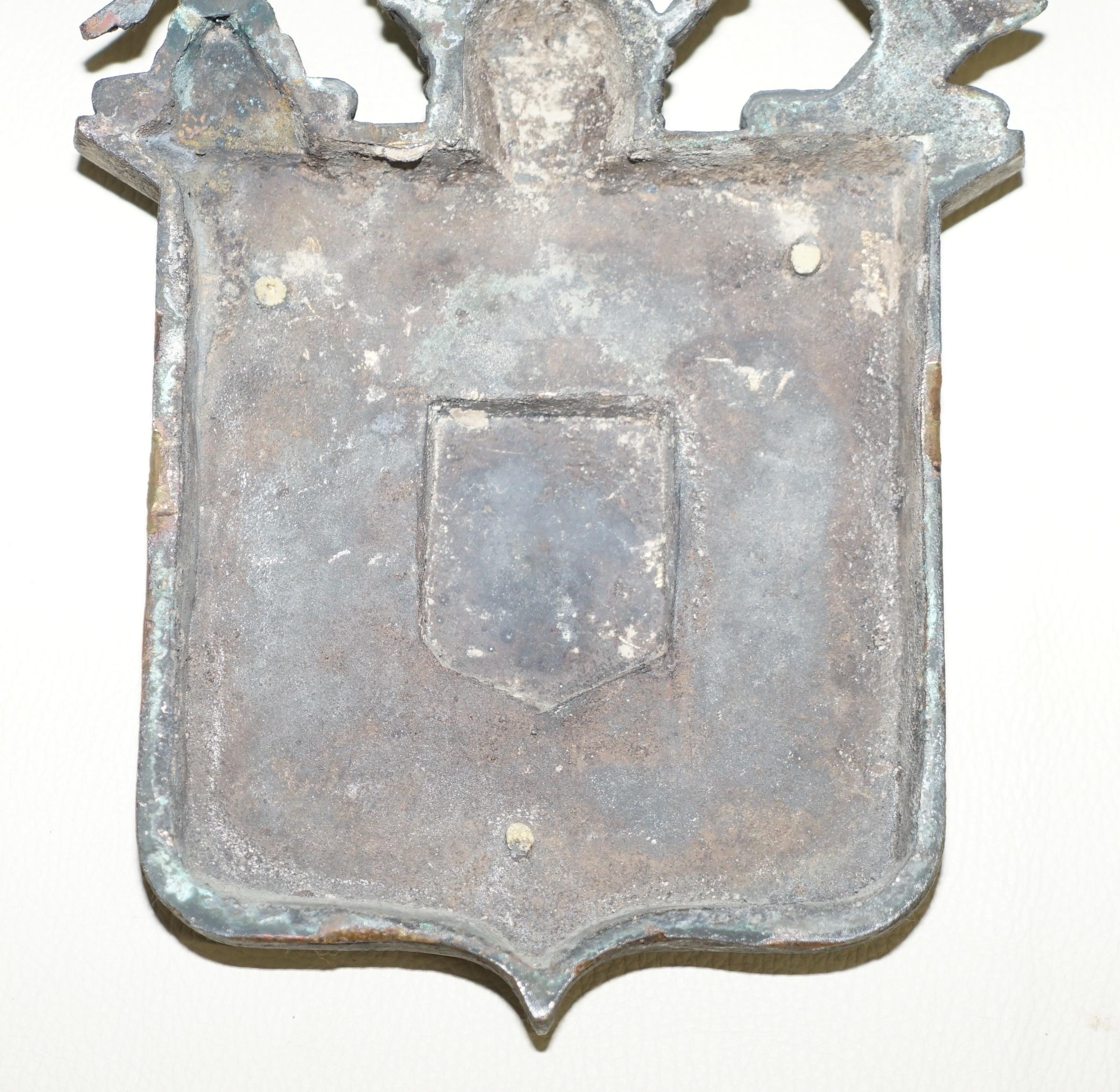 Rare Solid Bronze Armorial Crest Coat of Arms Lovely Verdigris Patination For Sale 5