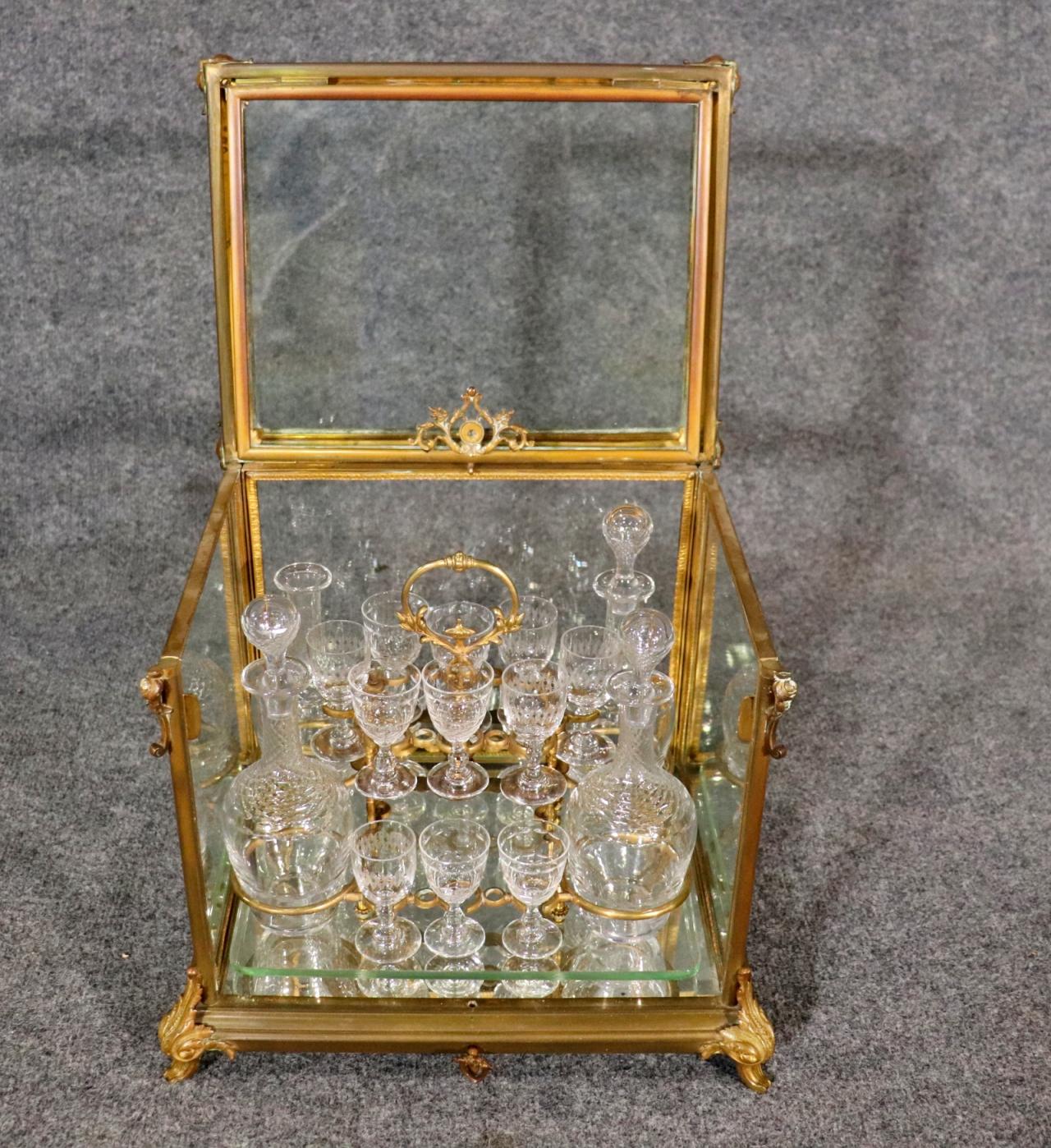 Rare Solid Bronze Etched Glass Regency Tantatlus Set Circa 1900  In Good Condition In Swedesboro, NJ
