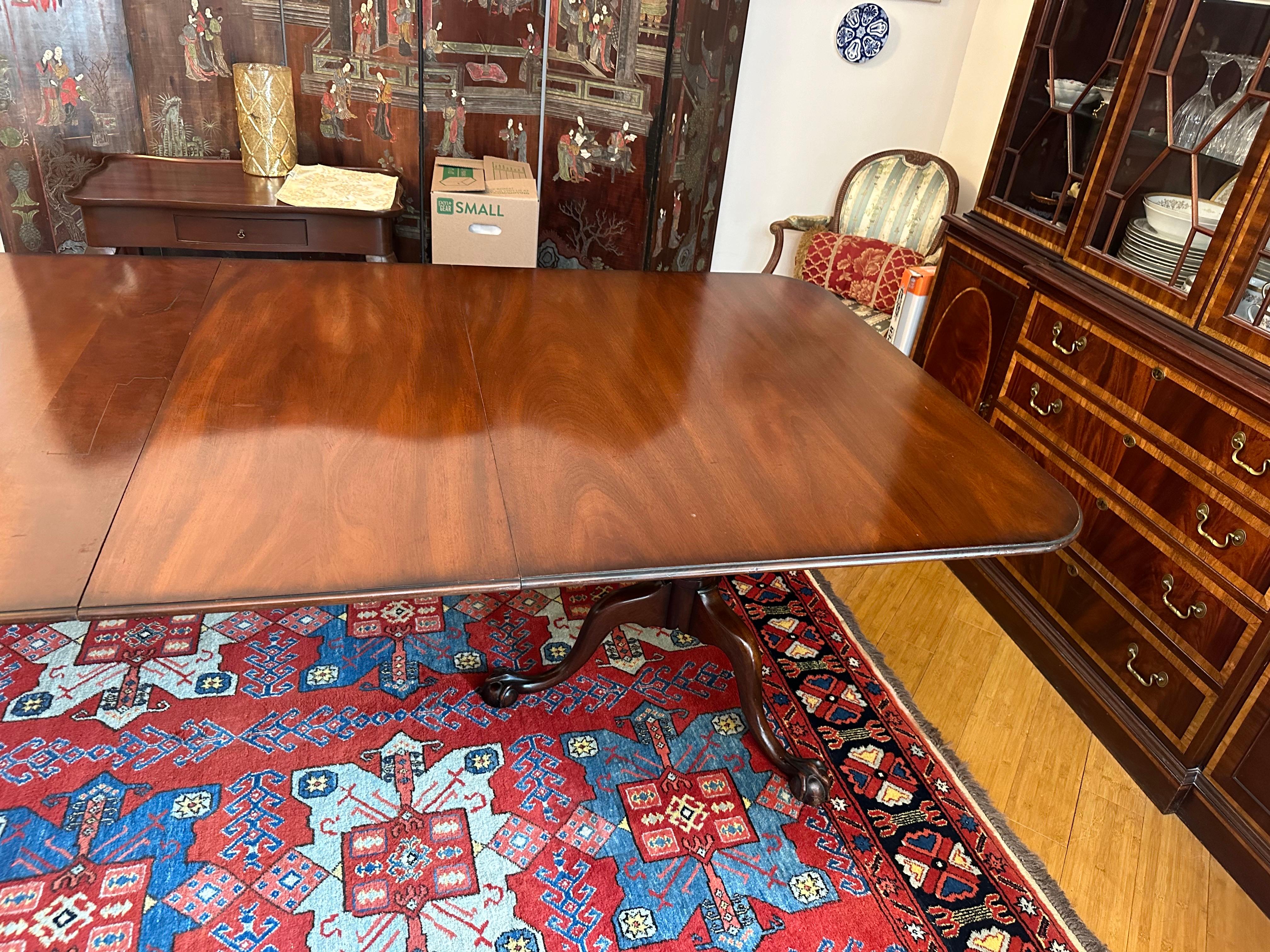 Rare Solid Mahogany Kittinger Chippendale Dining Table with Two Leaves 5