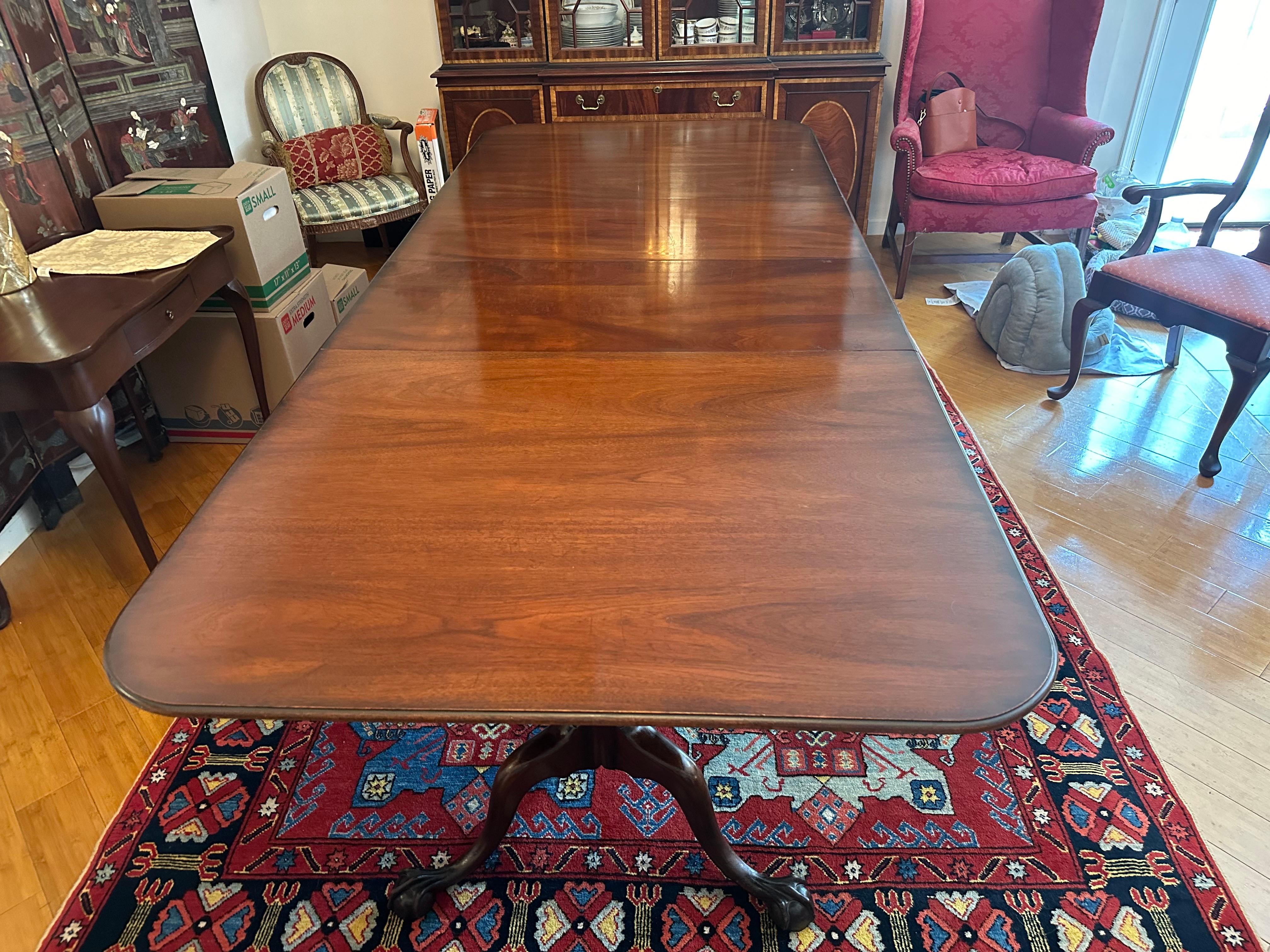 Rare Solid Mahogany Kittinger Chippendale Dining Table with Two Leaves 8