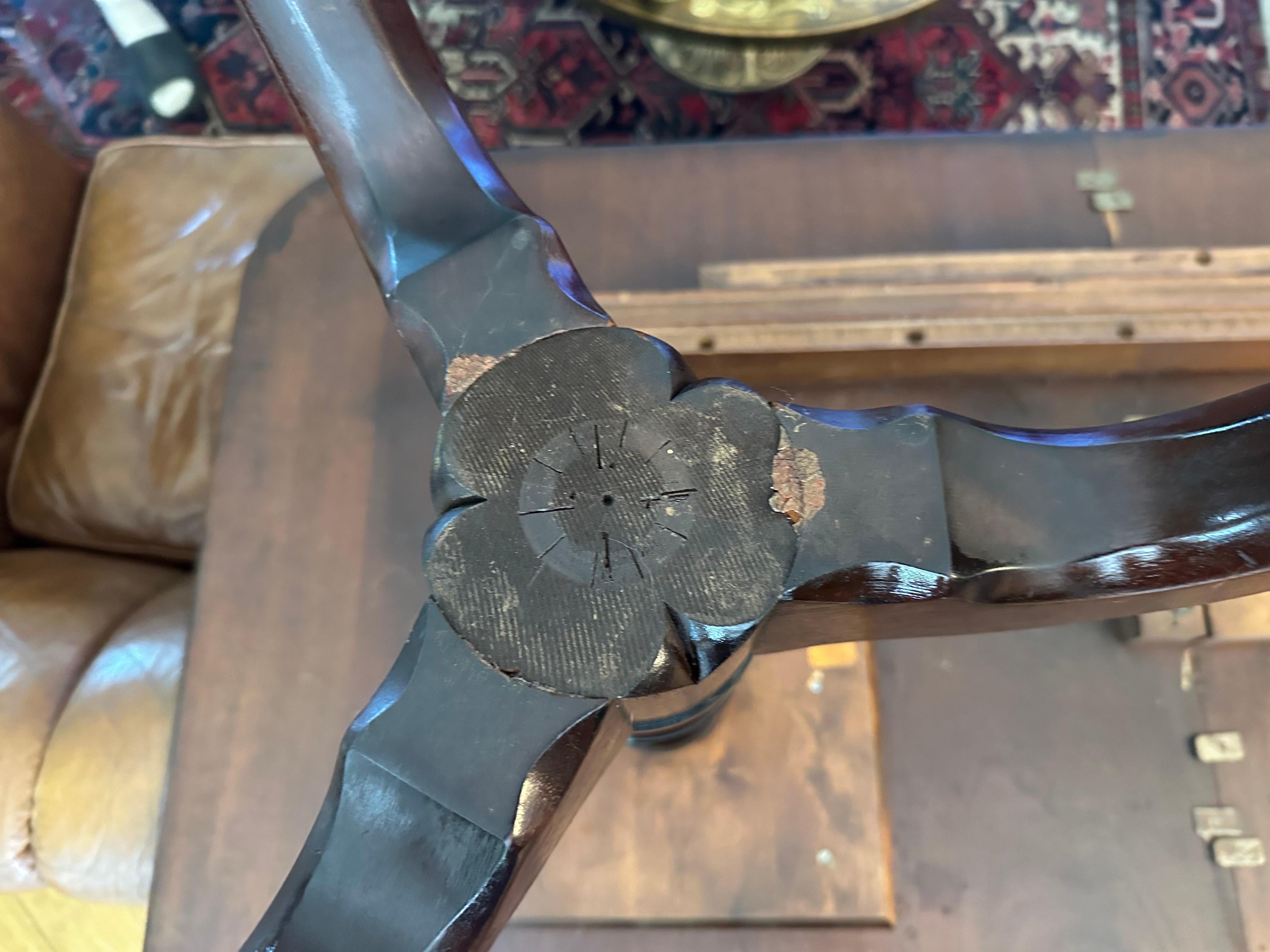 antique chippendale dining table