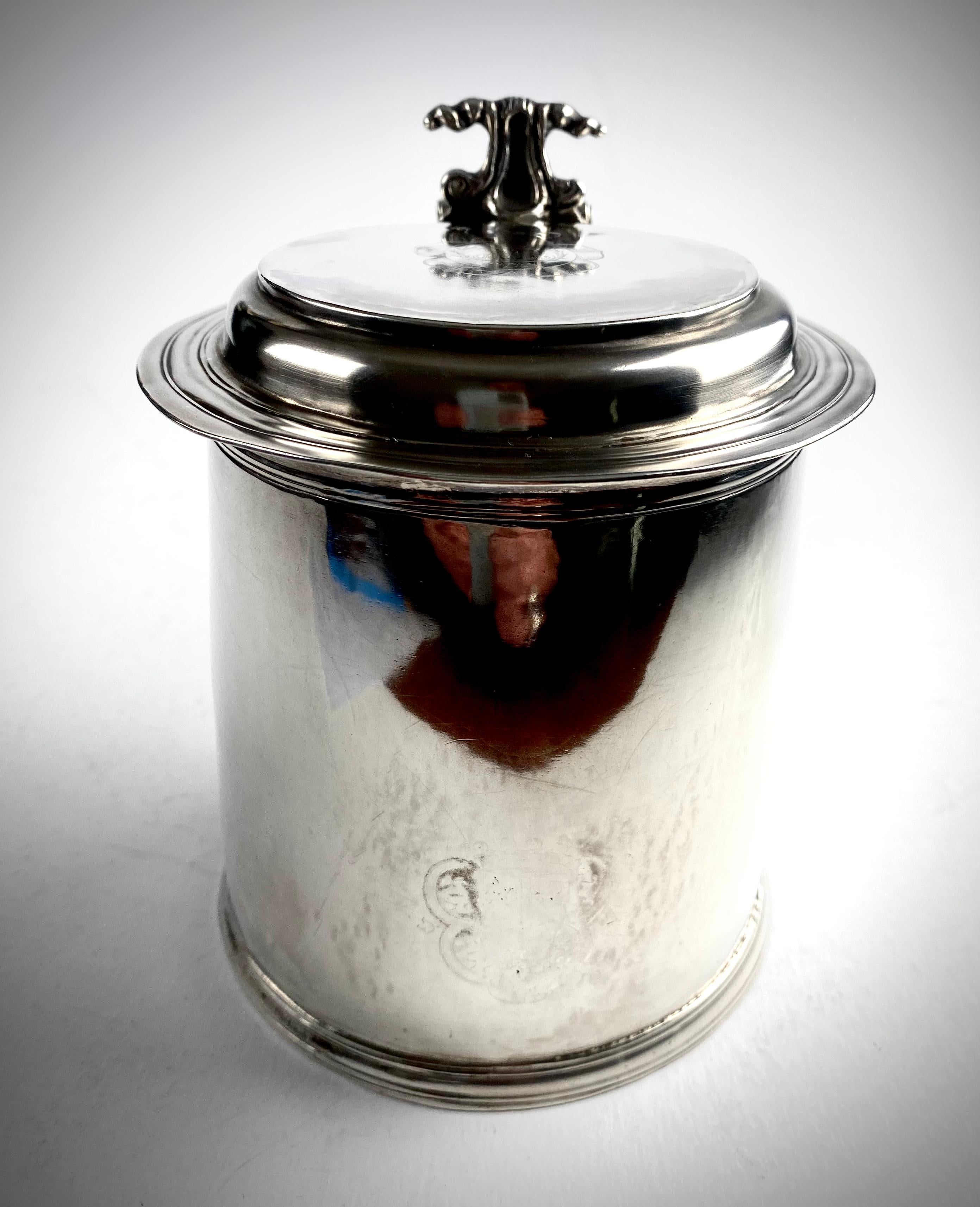 18th Century and Earlier Rare Solid Silver Sterling tankard James II london 1685 Anthony Nelme For Sale