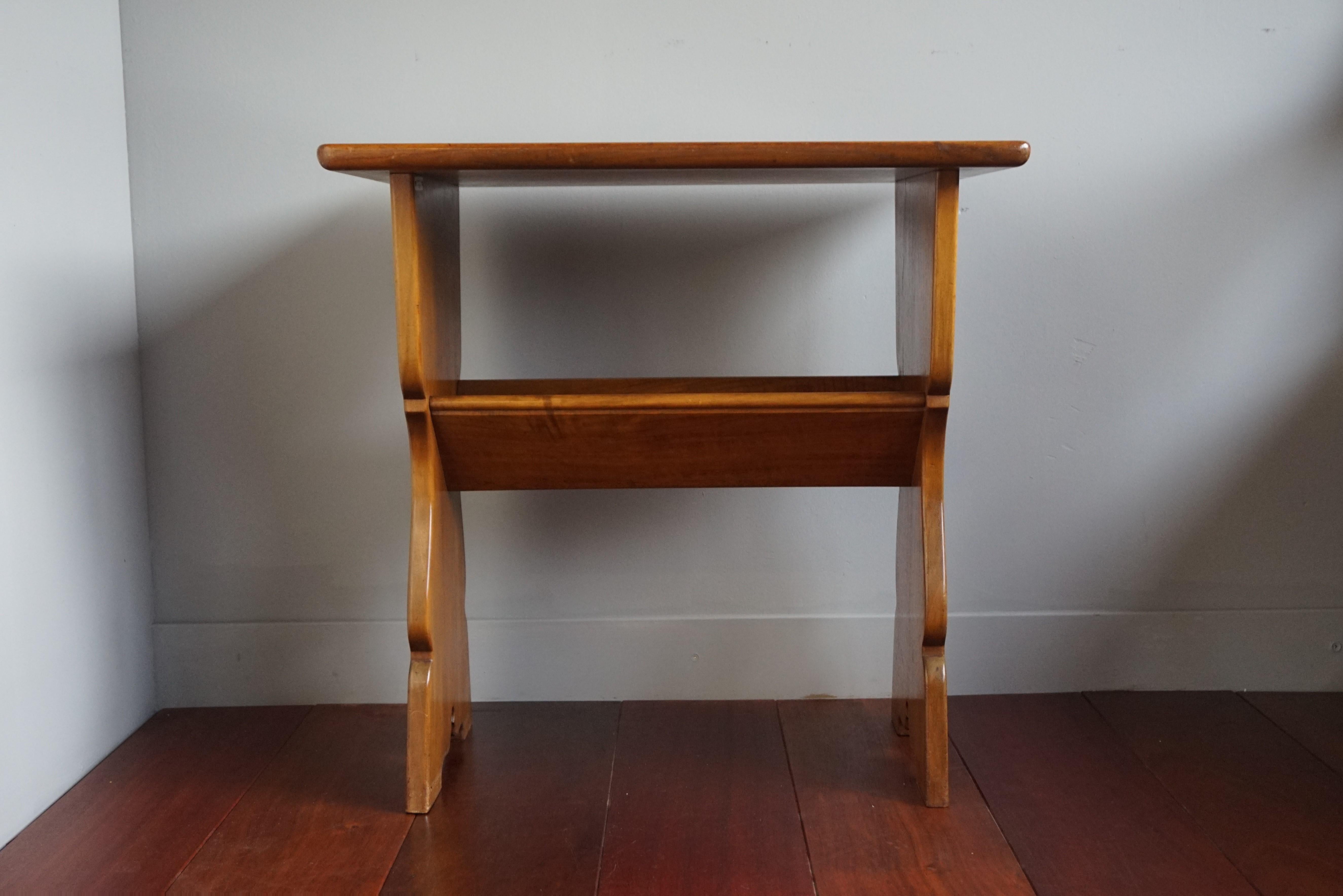 Rare Solid Wood Arts & Crafts End or Side Table with Book Trough / Books Rack 7