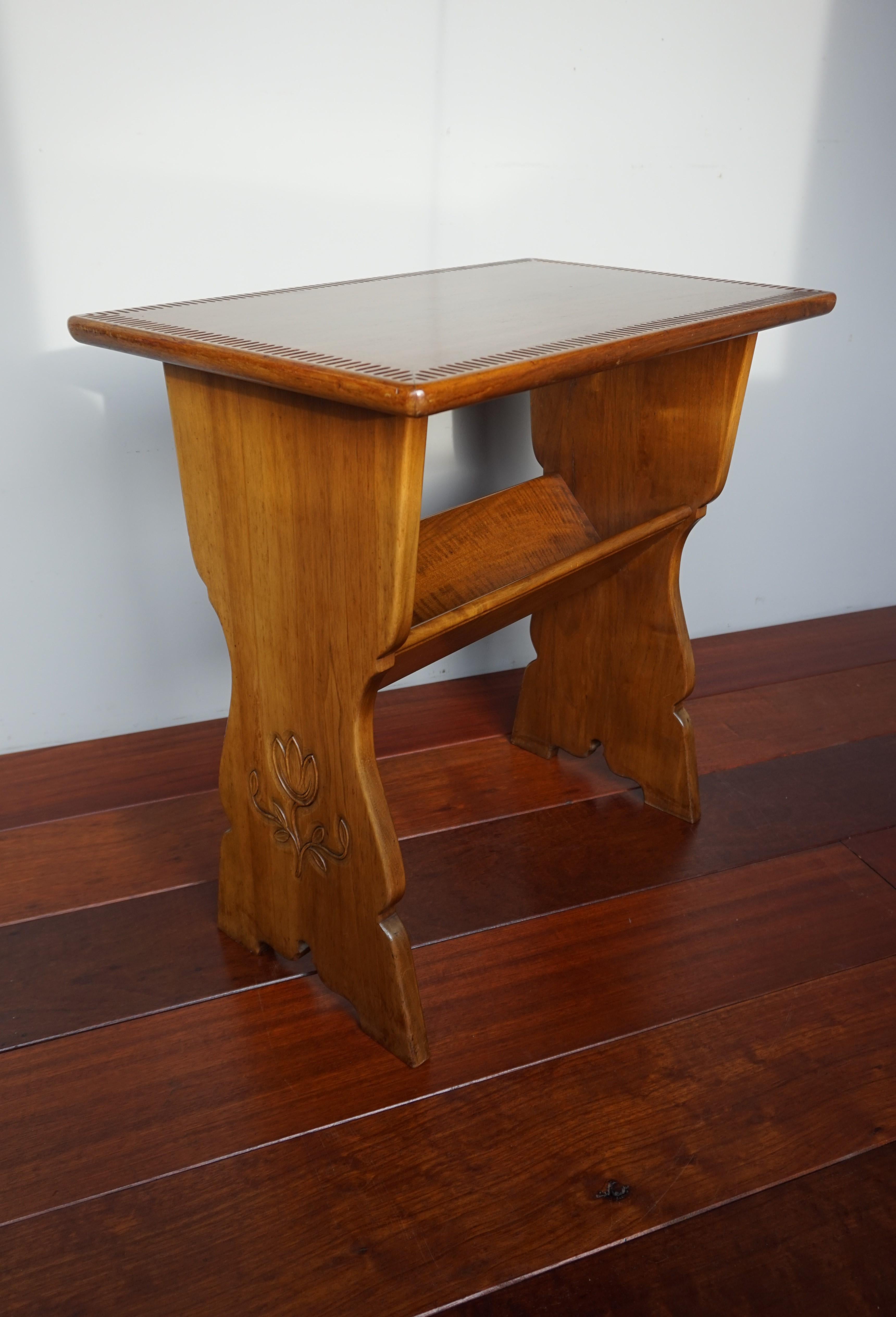 Rare and practical books table, made of beautiful wood.

This stylish and possibly unique table and bookcase into one could be the perfect finish to a small area for reading, rest and relaxation. However, this fine table could also be used in an