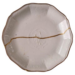 Rare Song Dynasty kintsugi repaired dragon plate (11-13 century)
