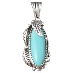 Raro ciondolo a forma di piuma di turchese in sterling del sud-ovest di Carol Felley