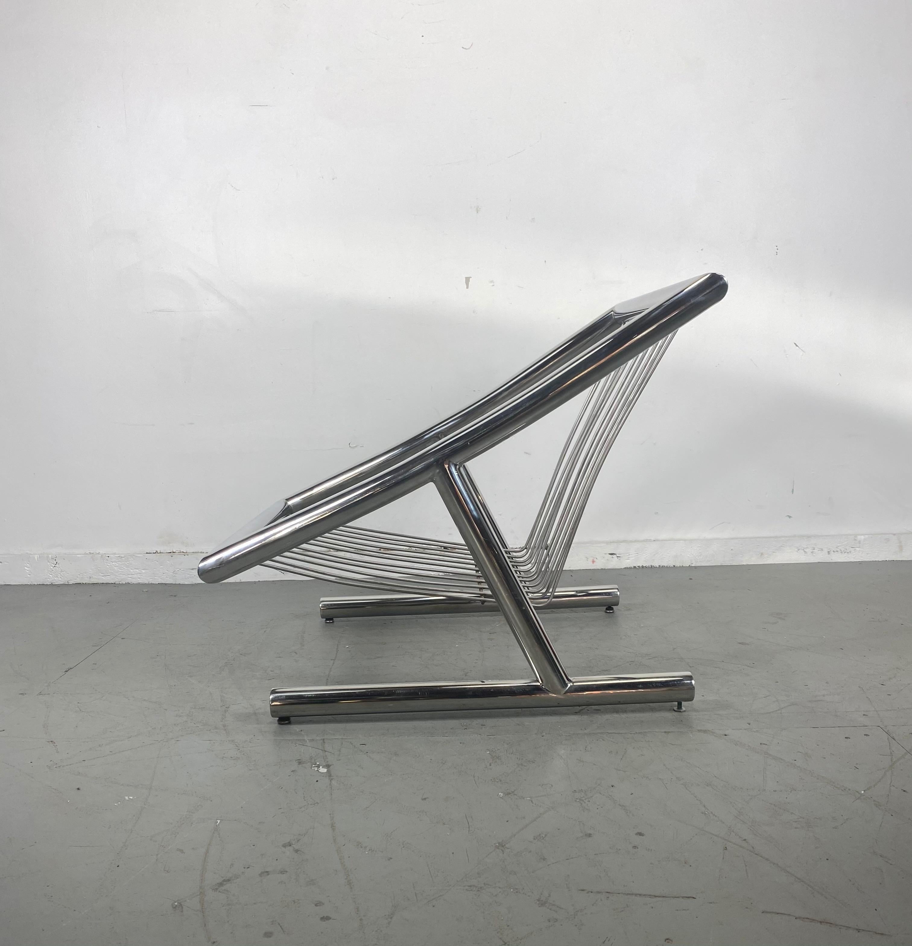 Seltener Space Age, modernistischer Loungesessel aus verchromtem Stahl von Plato Ginello, Italien im Zustand „Hervorragend“ im Angebot in Buffalo, NY