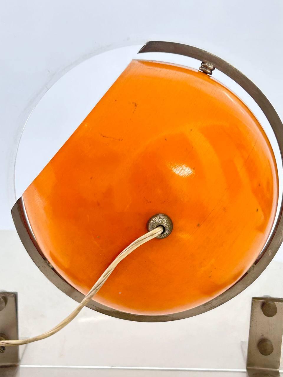 Mid-20th Century Rare lampe de table de l'ère spatiale en lucite par Jean Dudon, France, 1960 circa en vente
