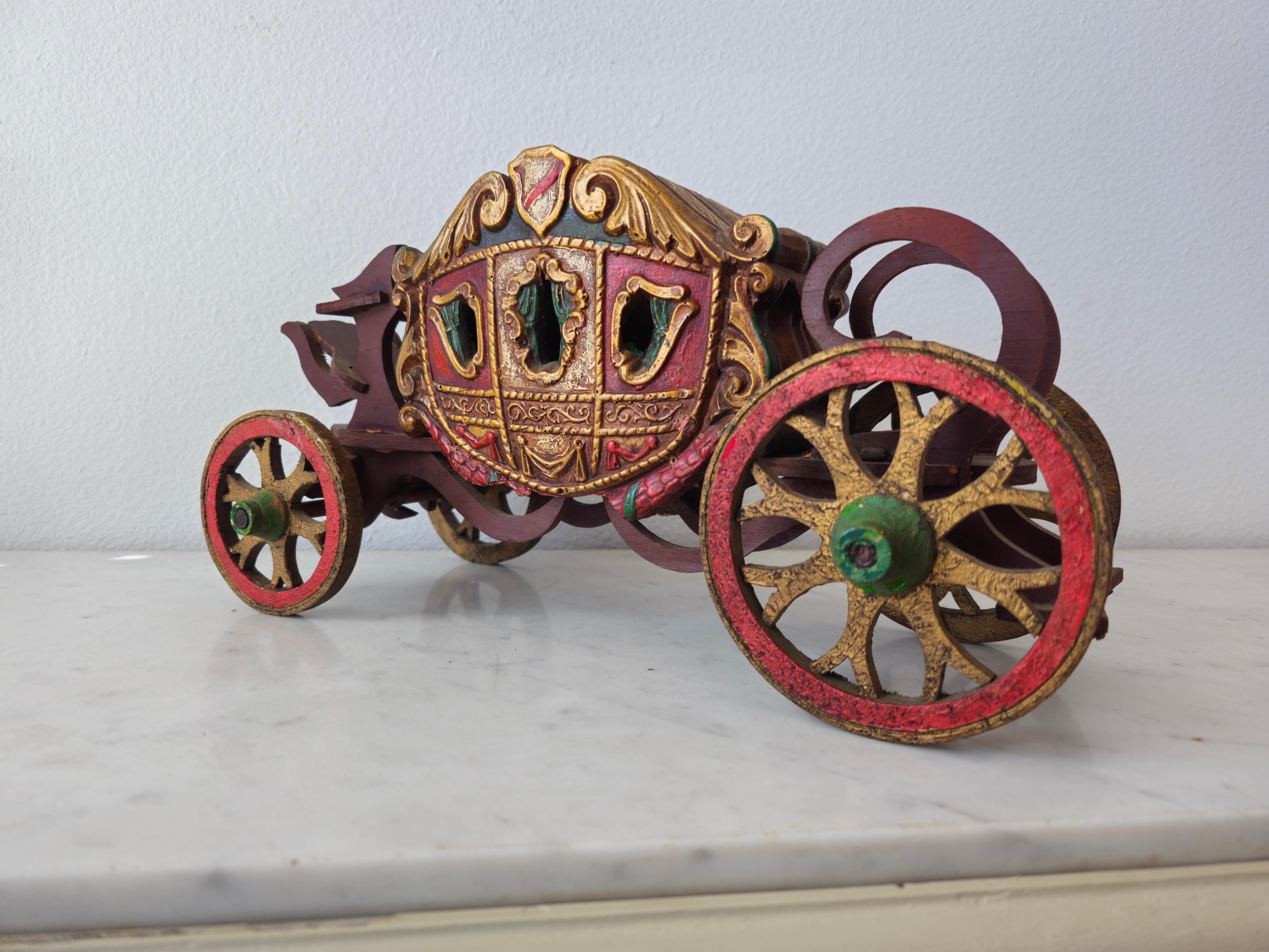 Rare Spanish Colonial Renaissance Chariot Carriage Model Folk Art Sculpture In Fair Condition In Forney, TX