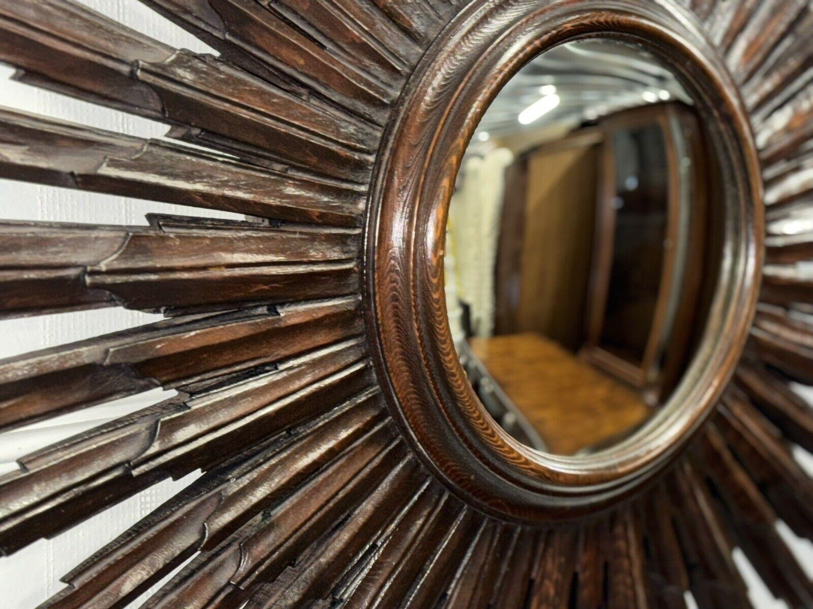 Fait main RARE SPANISH WOODEN SunBURST BROWN CONVEX WALL MIRROR CiRCA 1940 en vente