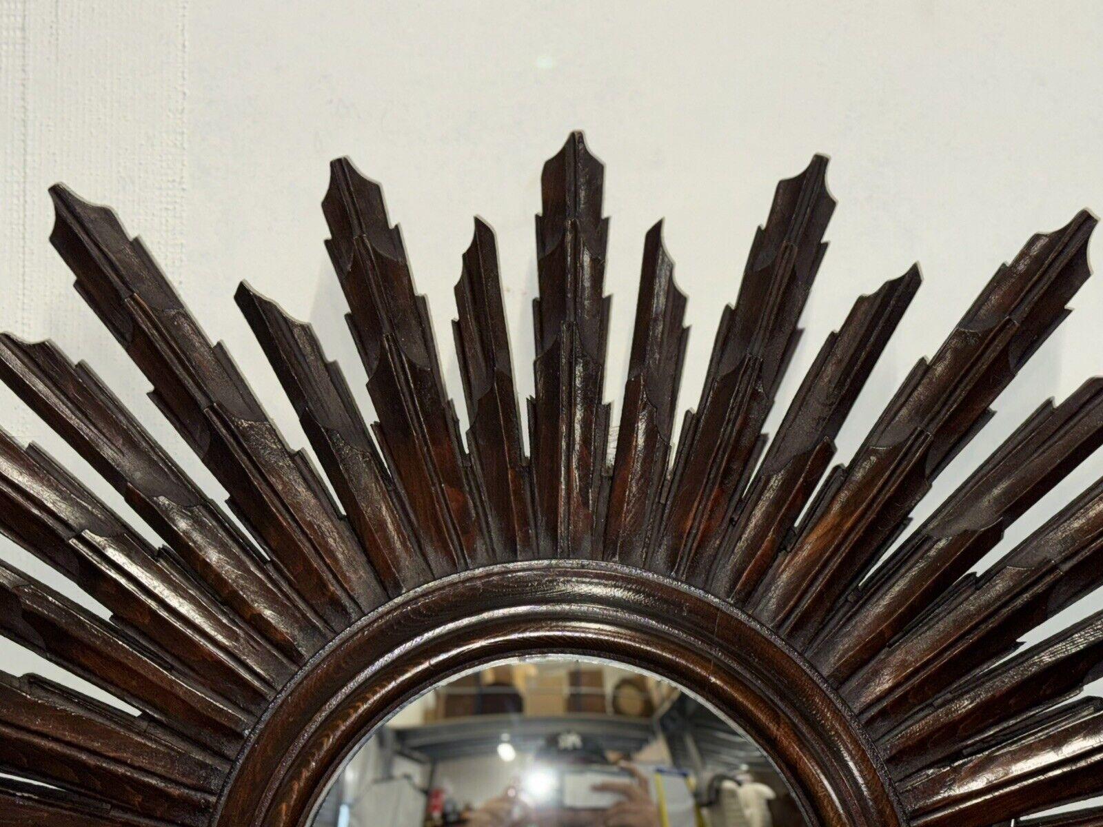 20ième siècle RARE SPANISH WOODEN SunBURST BROWN CONVEX WALL MIRROR CiRCA 1940 en vente