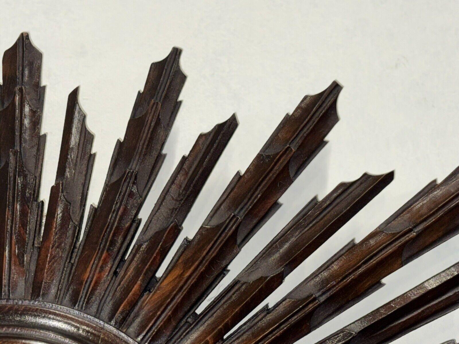 RARE SPANISH WOODEN SunBURST BROWN CONVEX WALL MIRROR CiRCA 1940 en vente 2