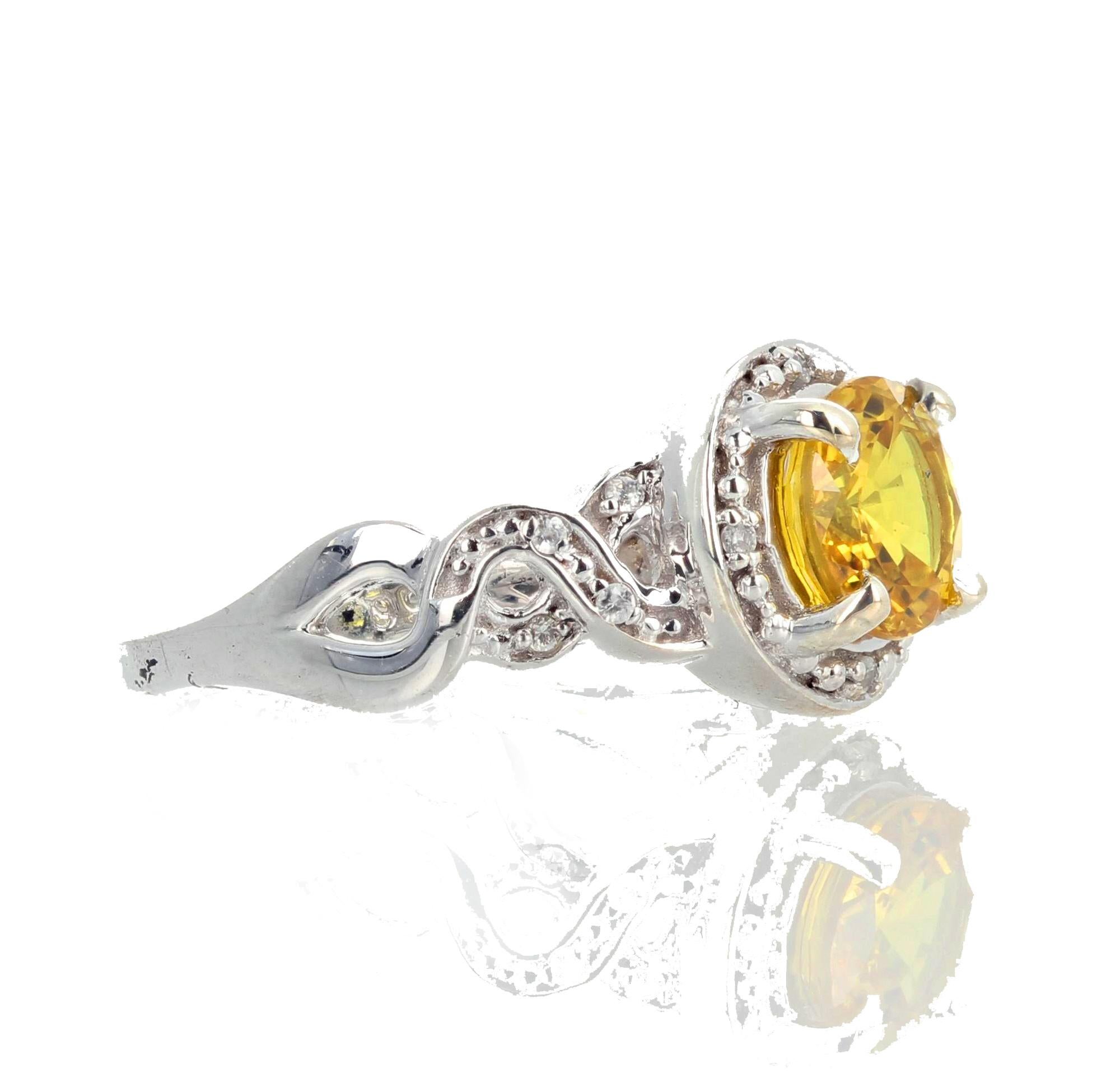 Women's or Men's AJD Brilliantly Sparkling 1.3 Ct Canary Yellow Spinel & Diamonds Ring For Sale