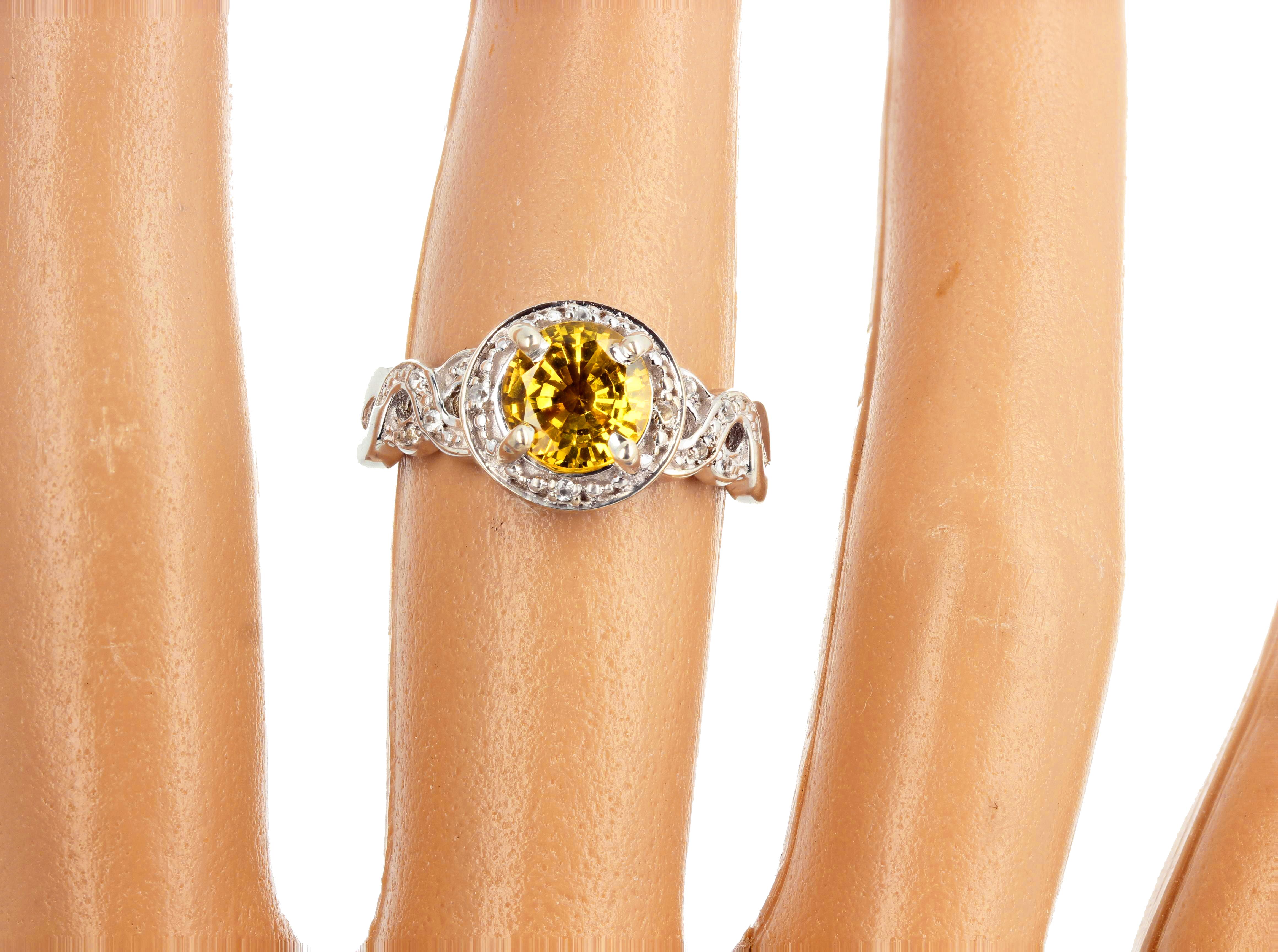 AJD Brilliantly Sparkling 1.3 Ct Canary Yellow Spinel & Diamonds Ring For Sale 2