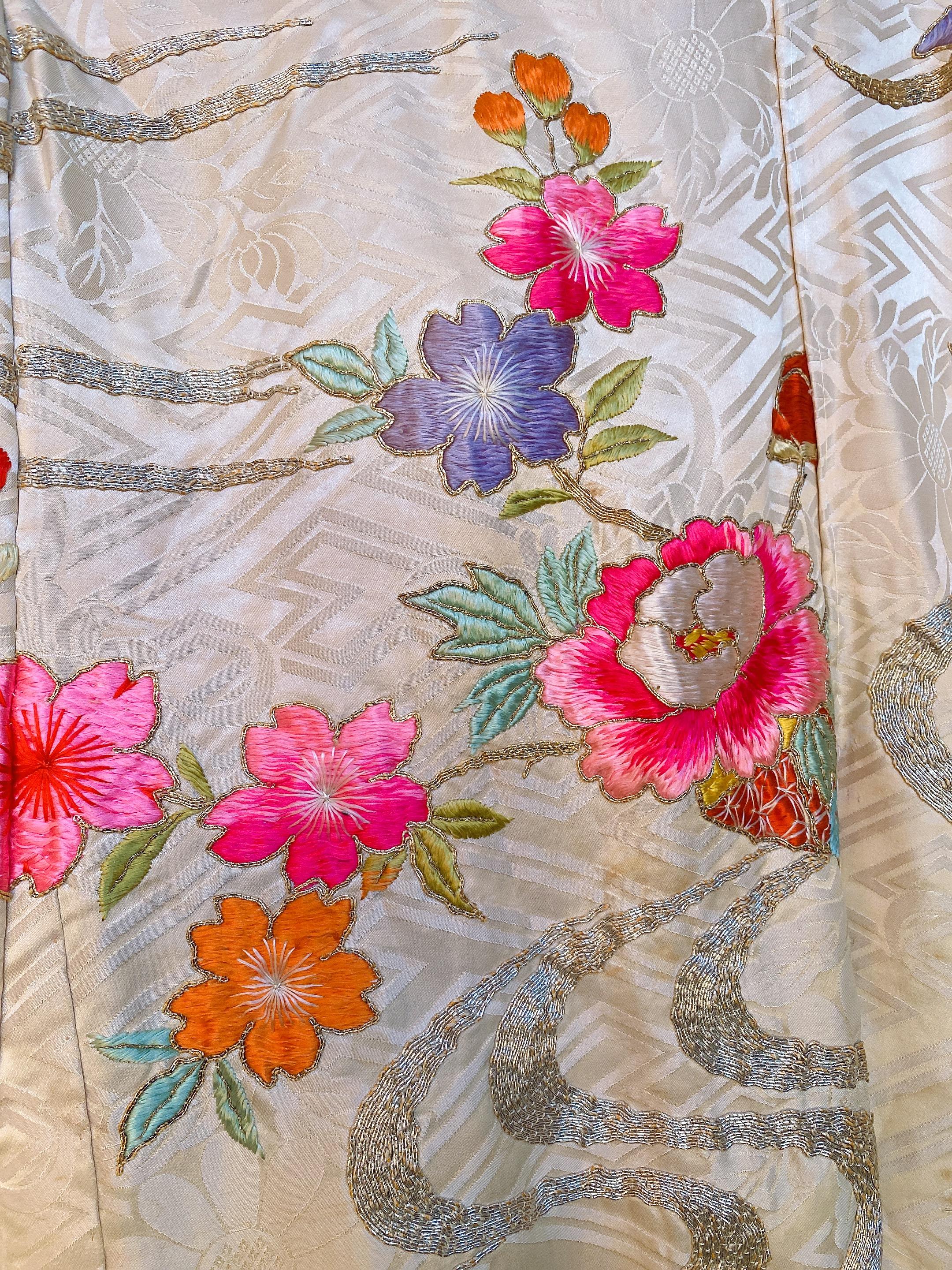 Carved Rare Spectacular Hand-Embroidered Silk Japanese Kimono For Sale