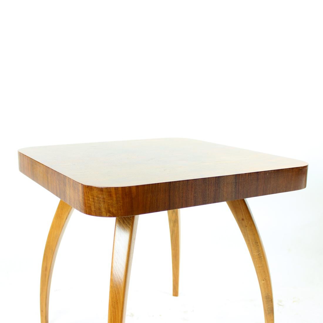 Rare Spider Coffee Table by Jindrich Halabala, Czechoslovakia, 1930s For Sale 1
