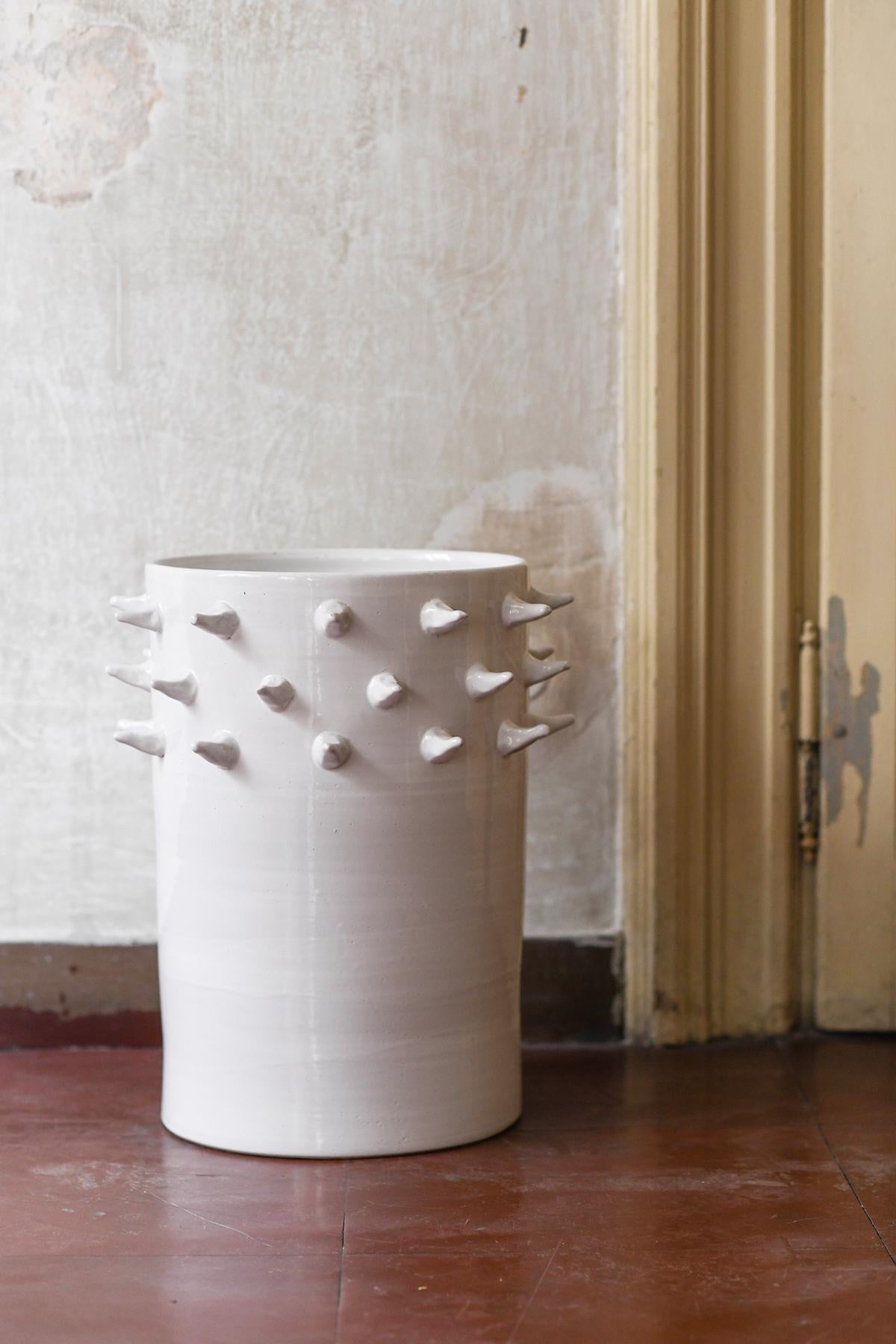 Italian Rare “Spina” vase in glazed ceramic by Umberto Mantineo For Sale