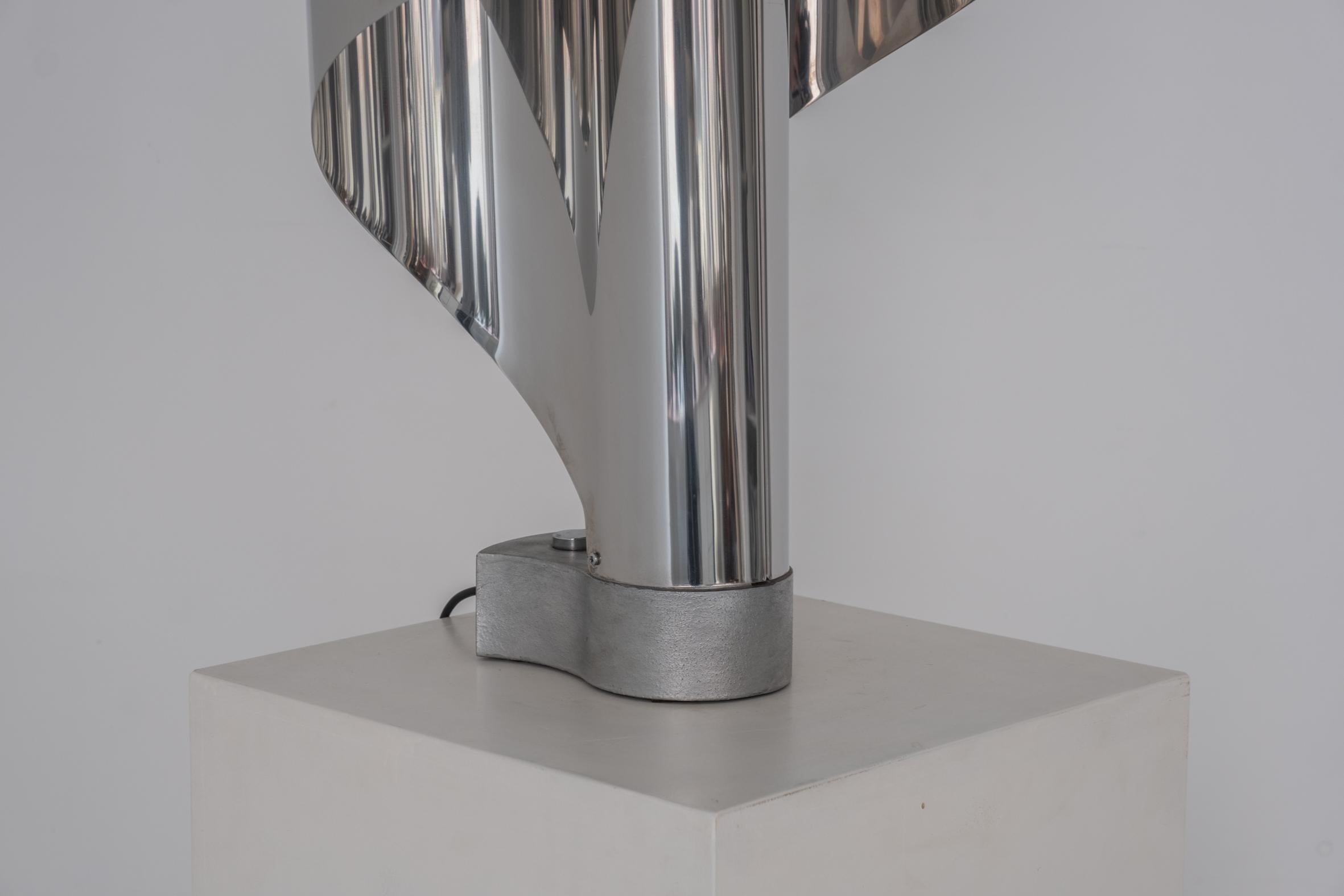 Rare ‘Spinnaker’ table lamp by Corsini and Wiskemann for Stilnovo, Italy 1968 3