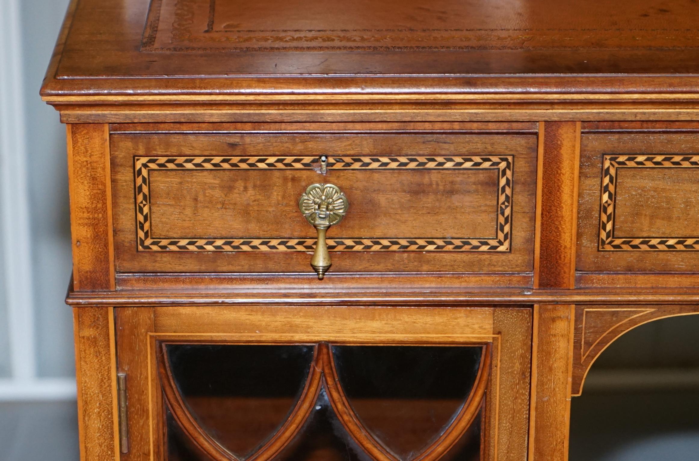 Rare Stamped William Morris & Co Astral Glazed Twin Pedestal Walnut Dickens Desk 3