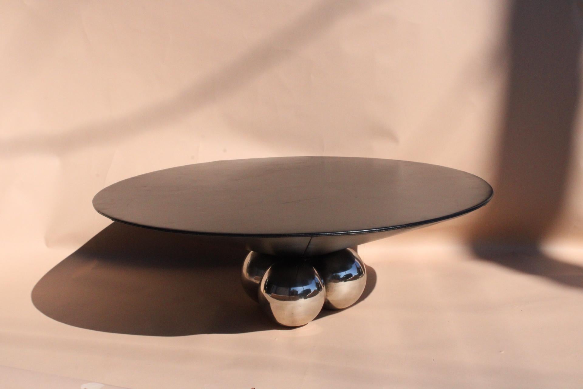 Rare Stanley Jay Friedman Post-Modernist coffee table In Good Condition For Sale In Victoria, CA