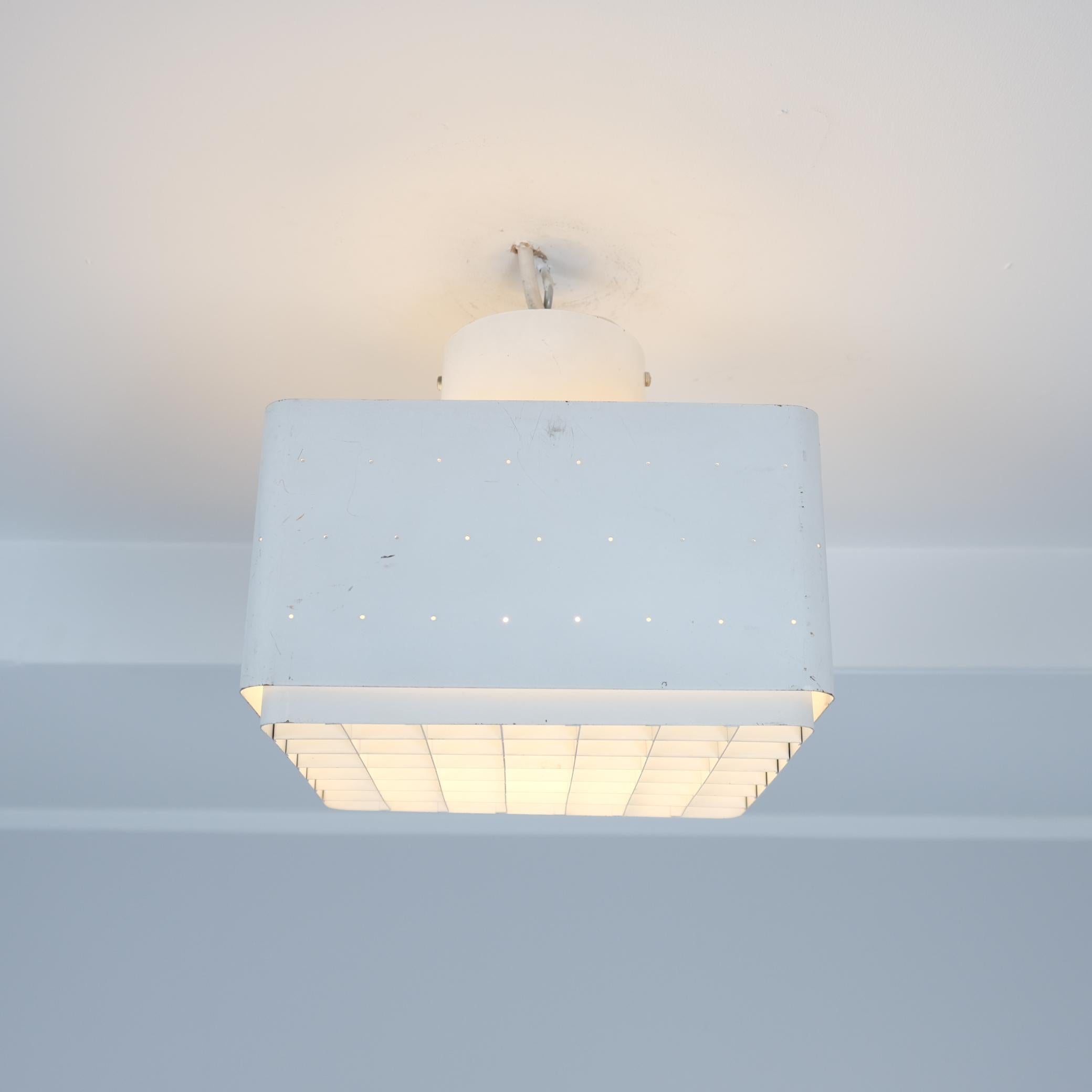 Rara lampada da soffitto 