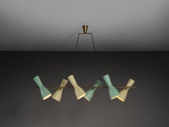 Rare grand lustre Stilnovo en laiton avec abat-jour vert menthe et jaune pastel