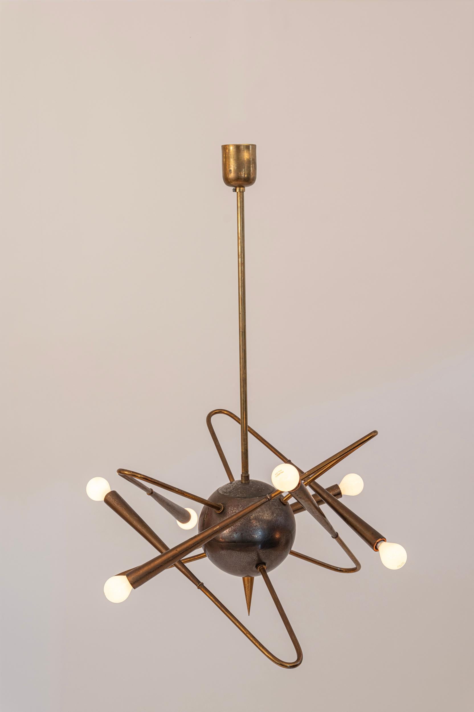 Mid-Century moderno Raro lampadario Sputnik Stilnovo Italia c1950