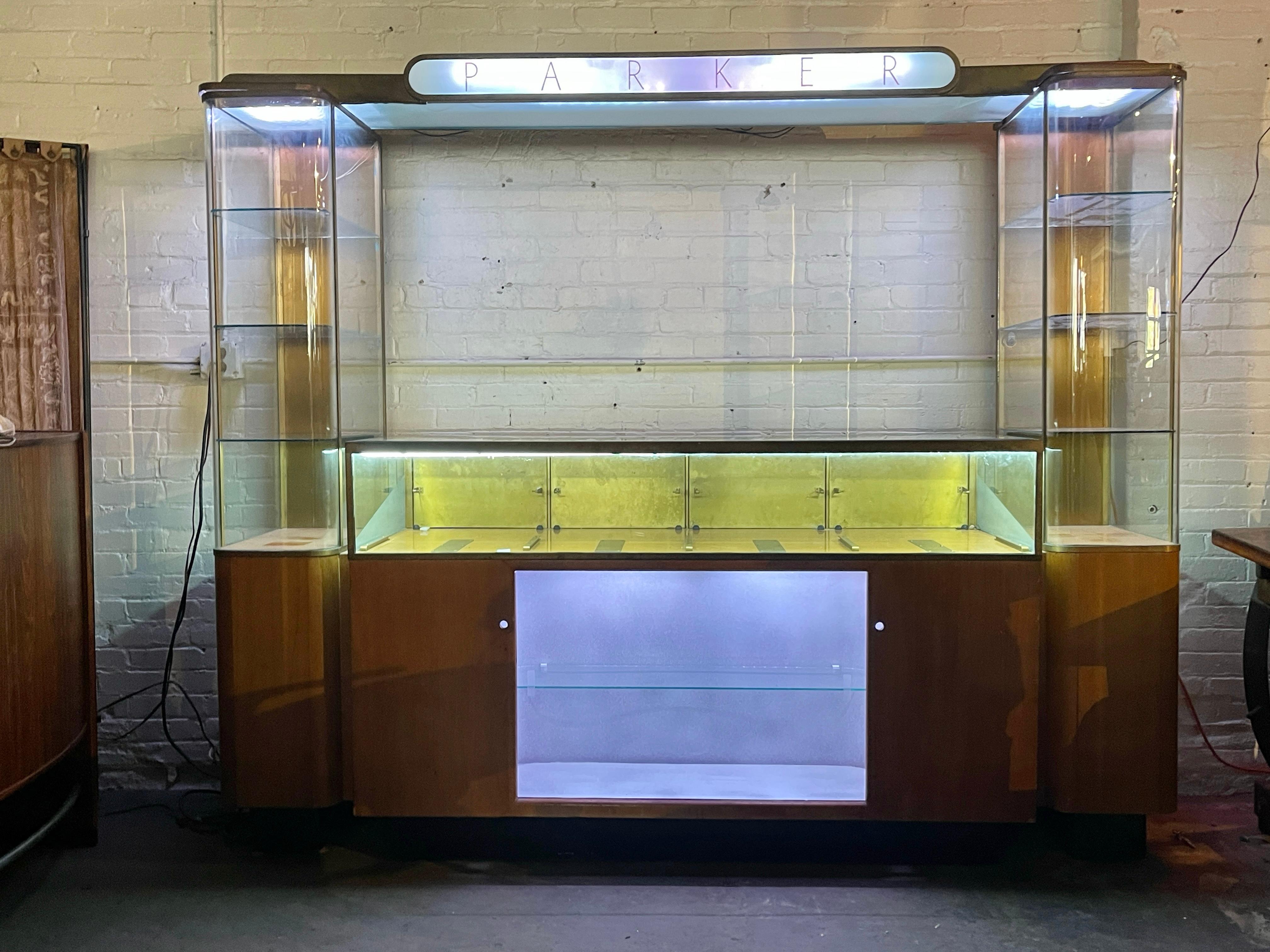 Rare Streamline Art Deco Brass & Oak Double Tower Display Case by Parker Pens For Sale 13