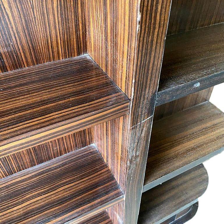 Rare Streamline Art Deco Tiger Ebony Wood Book Shelf In Excellent Condition For Sale In Van Nuys, CA