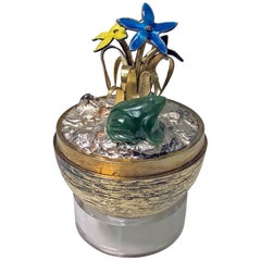 Vintage Rare Stuart Devlin Frog and Flowers Surprise Egg, London, 1975