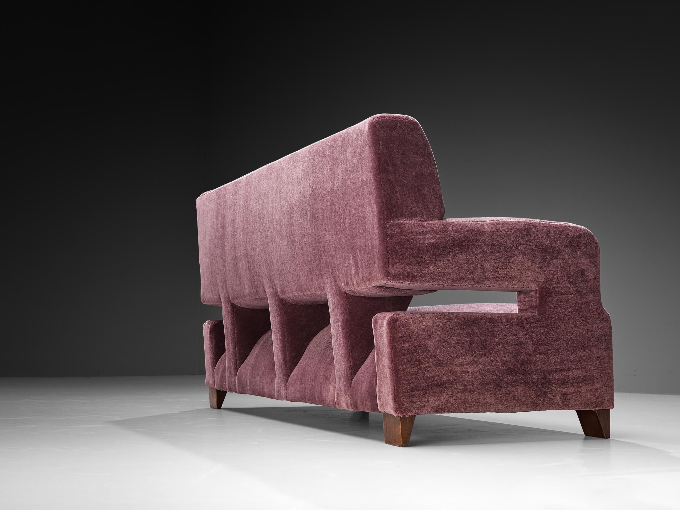 Studio B.B.P.R. Canapé en mohair violet en vente 3