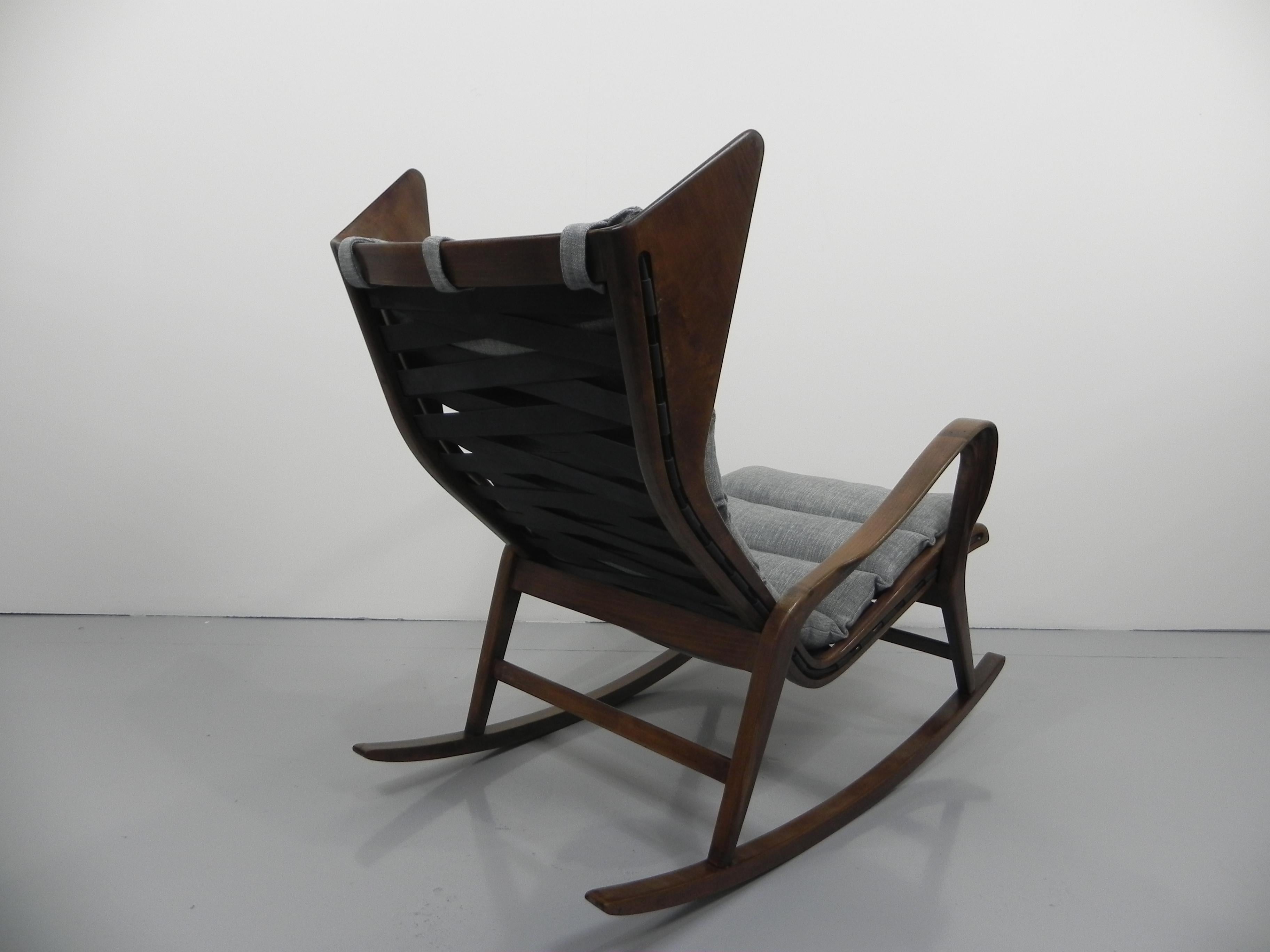 Rare Studio Cassina Rocking Chair Model 572 3